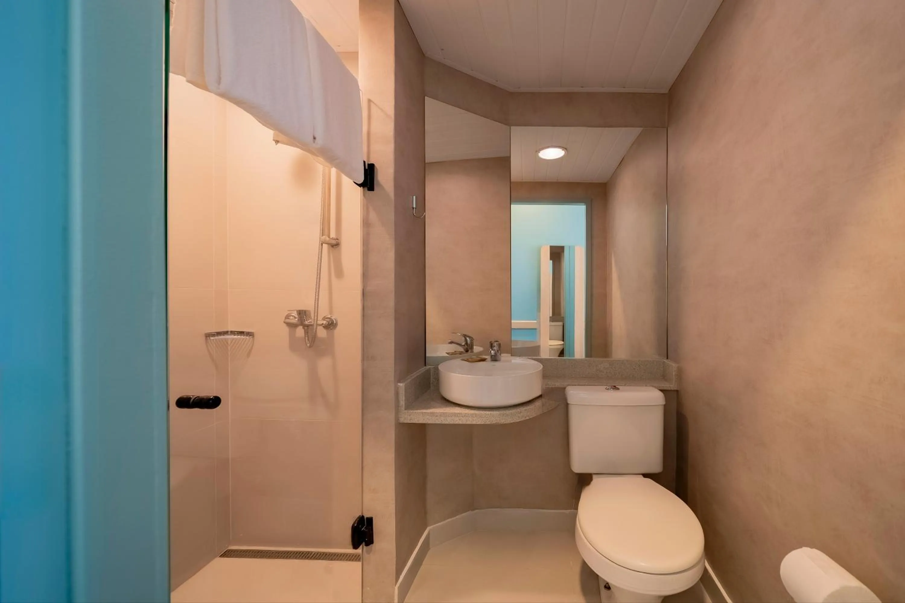 Bathroom in ibis budget Sao Paulo Jardins