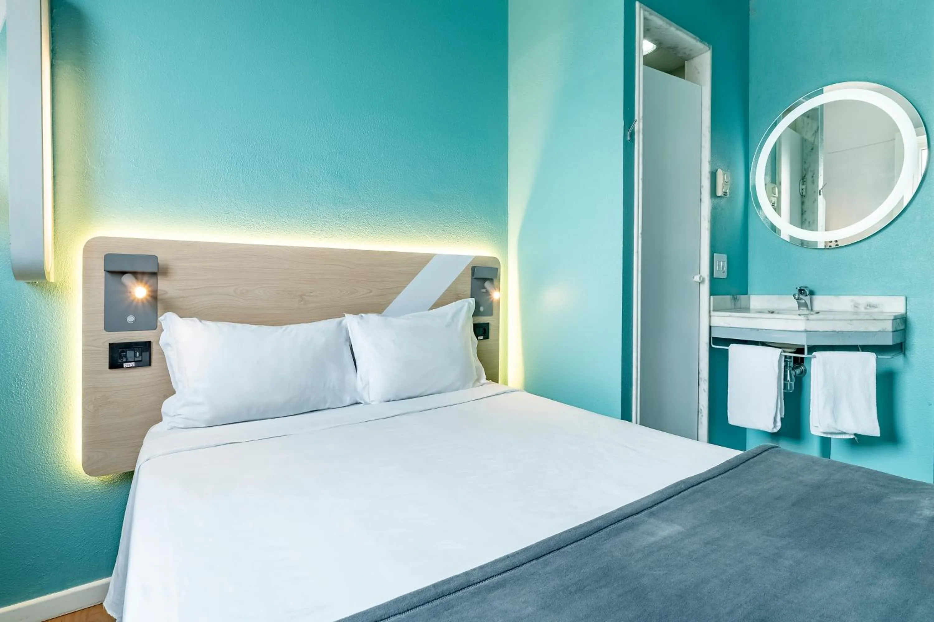 Bed in ibis budget Sao Paulo Jardins