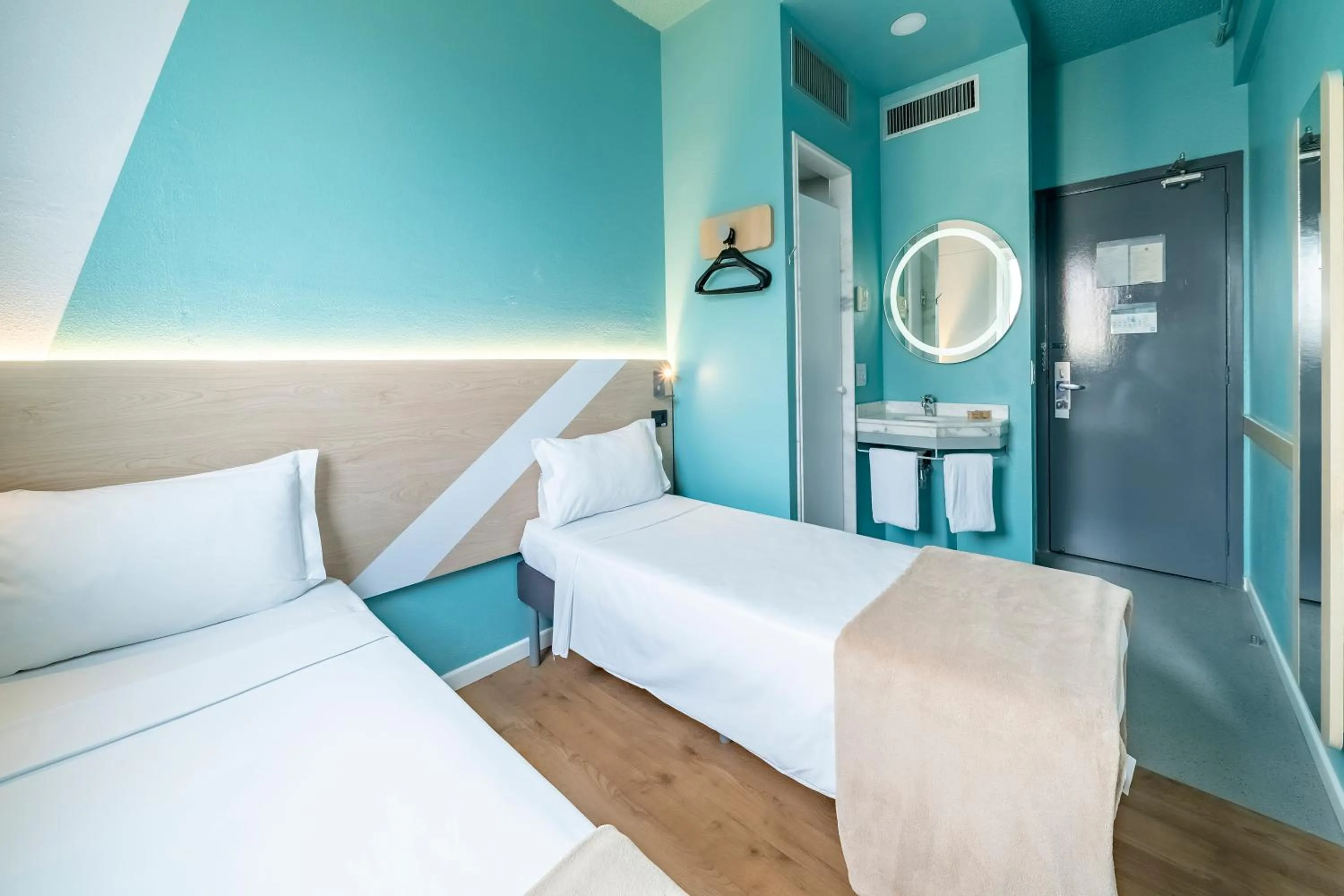 Bed in ibis budget Sao Paulo Jardins