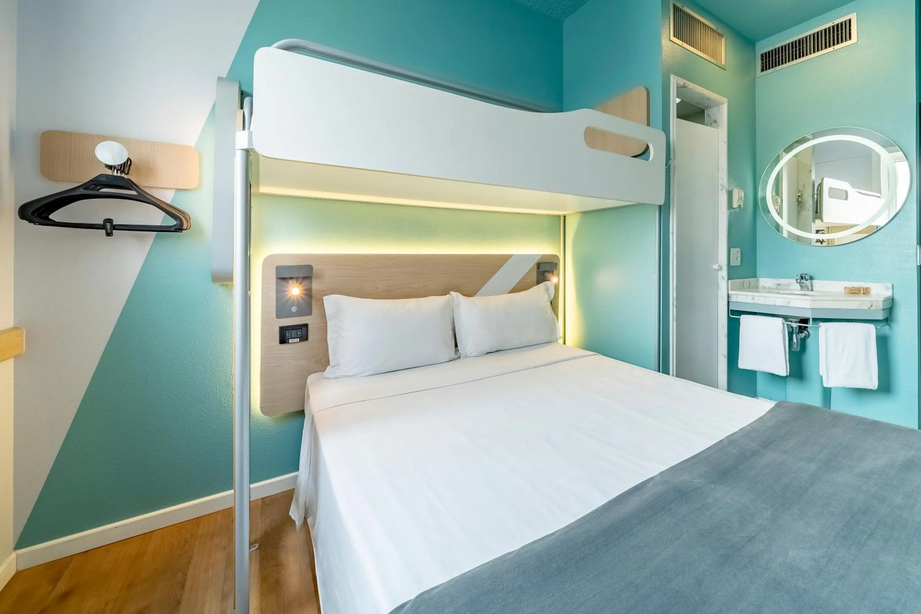 Photo of the whole room, Bed in ibis budget Sao Paulo Jardins