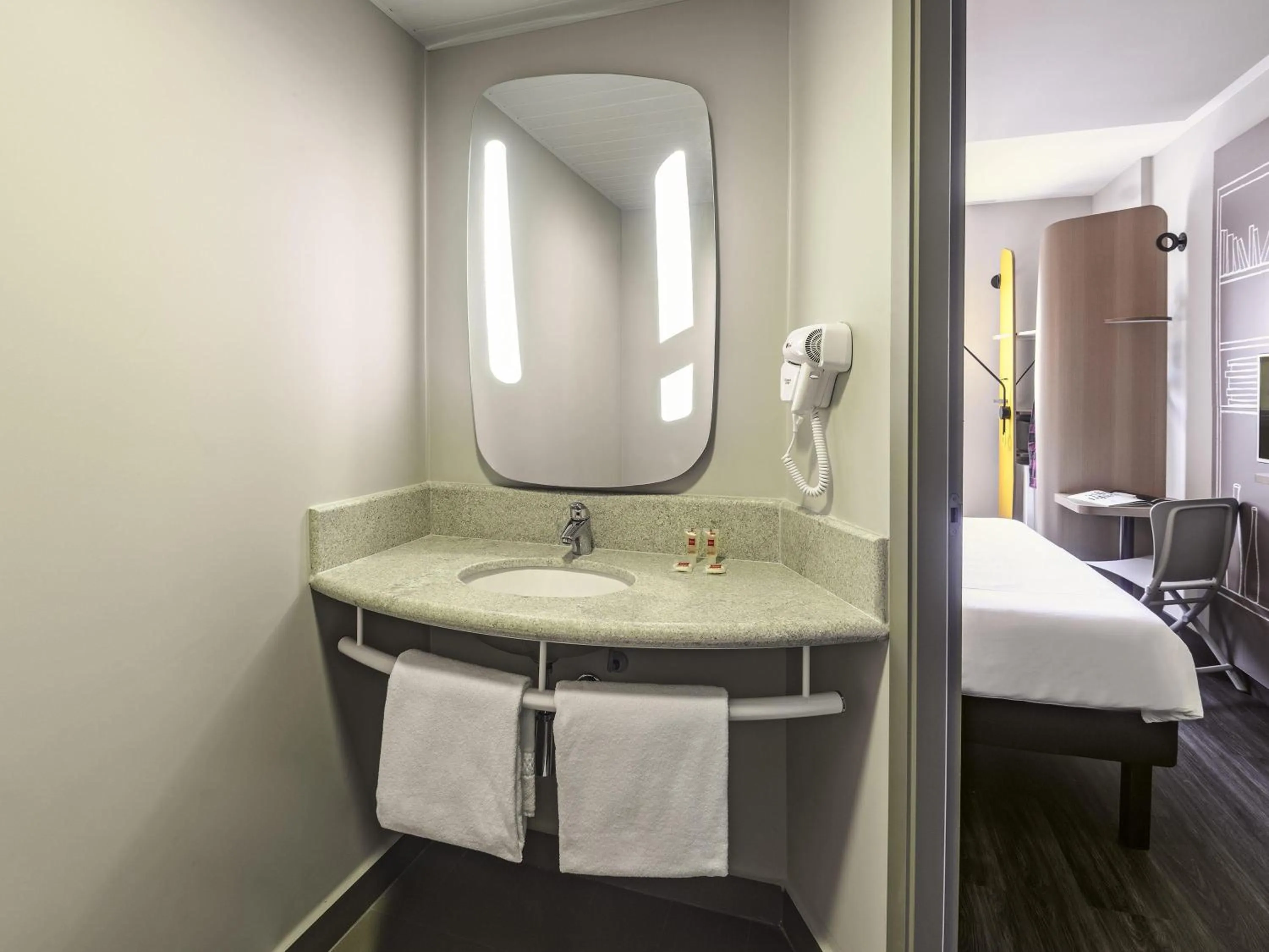 Bedroom in ibis São Paulo Ibirapuera