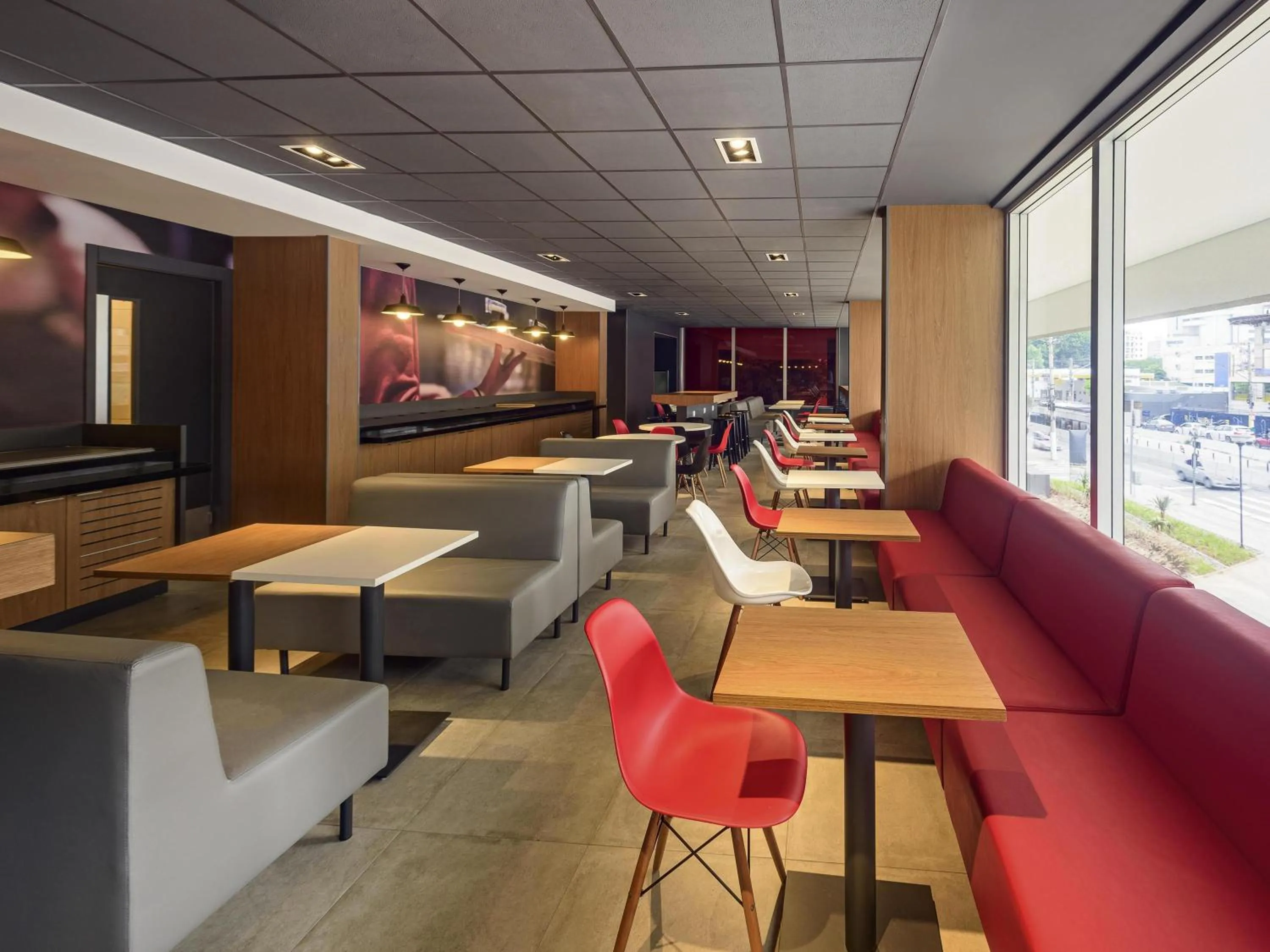 Restaurant/places to eat in ibis São Paulo Ibirapuera