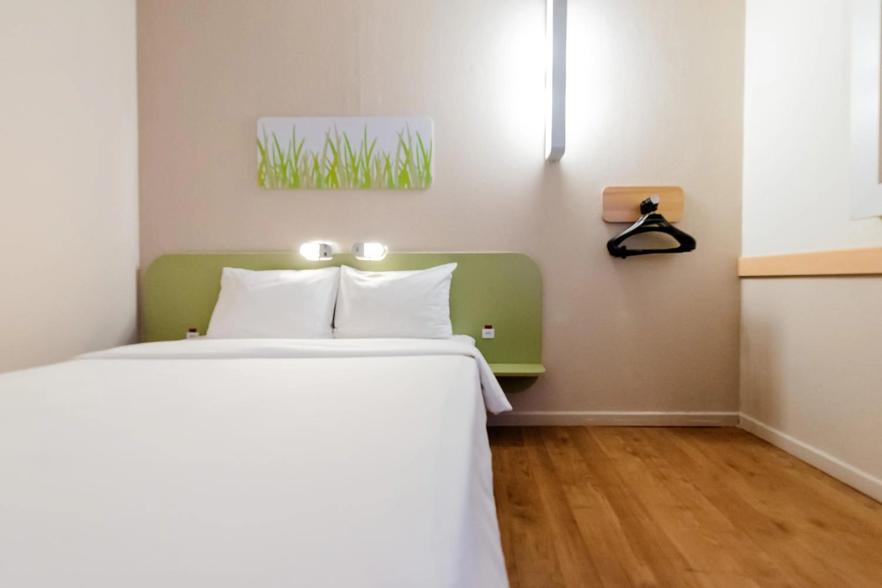 Bed in ibis budget Vitoria