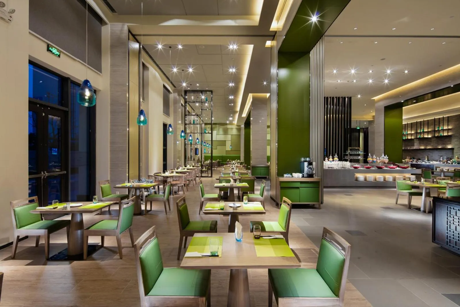 Restaurant/places to eat in Mercure Hefei Sunac