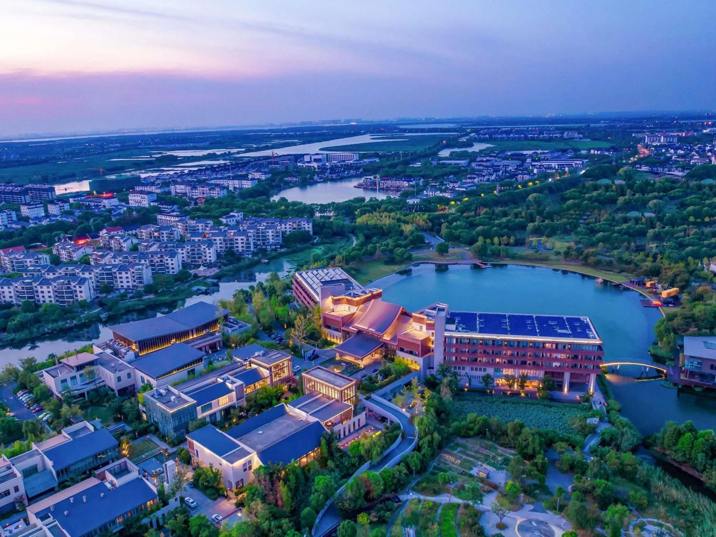 Property building in Pullman Zhouzhuang