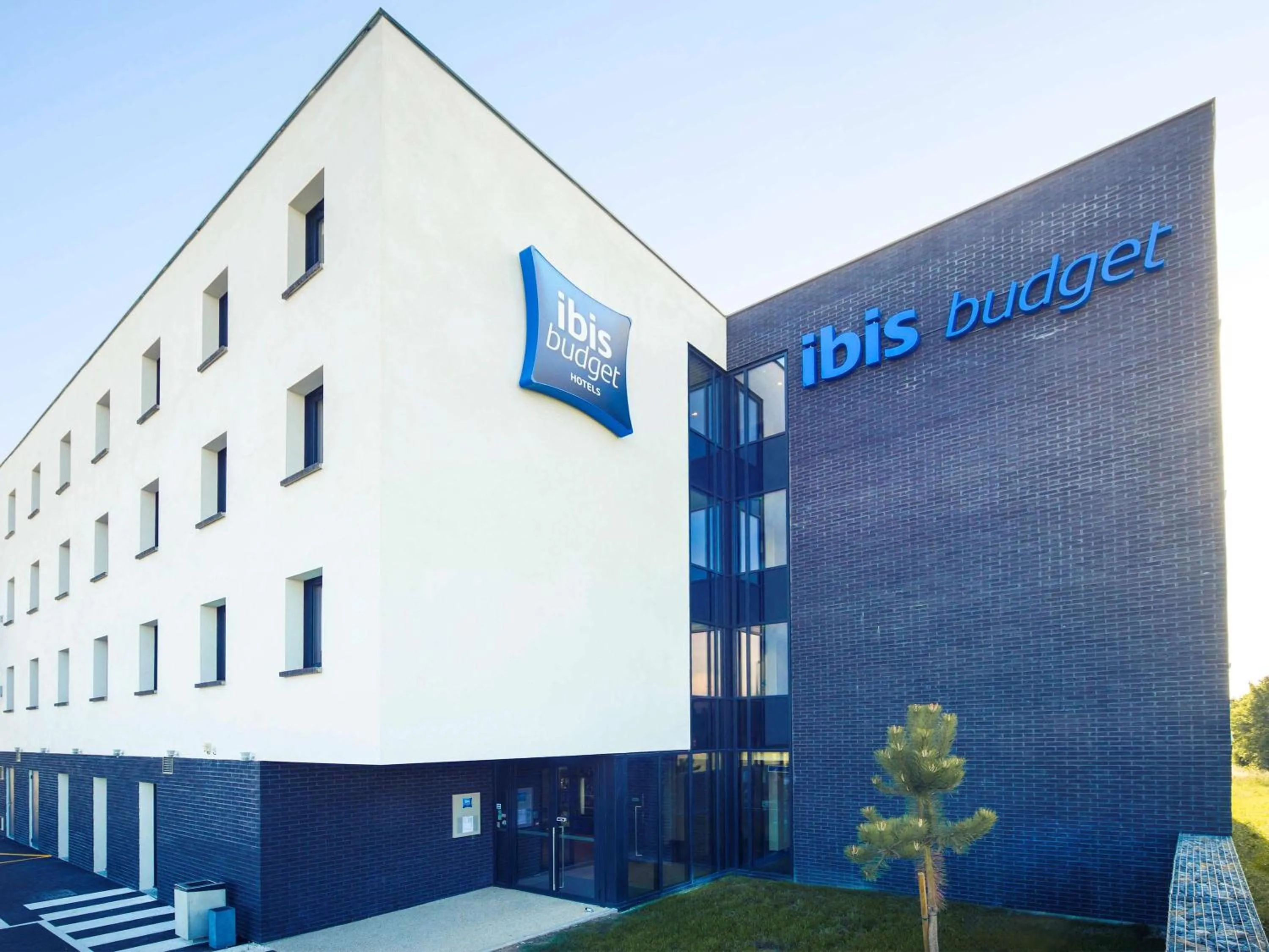 Property building in ibis budget Troyes Est