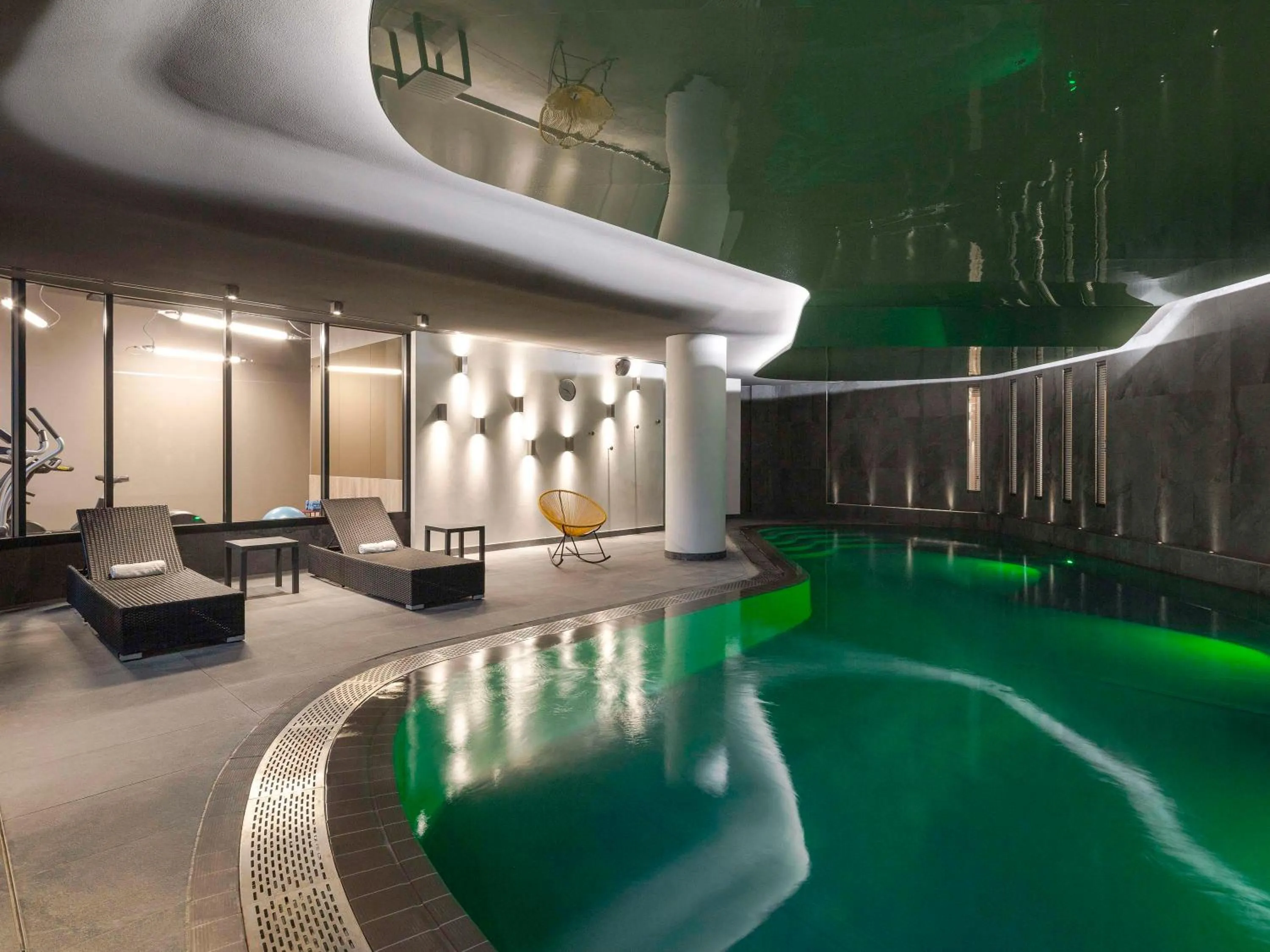 Pool view in Novotel Saint Brieuc Centre Gare