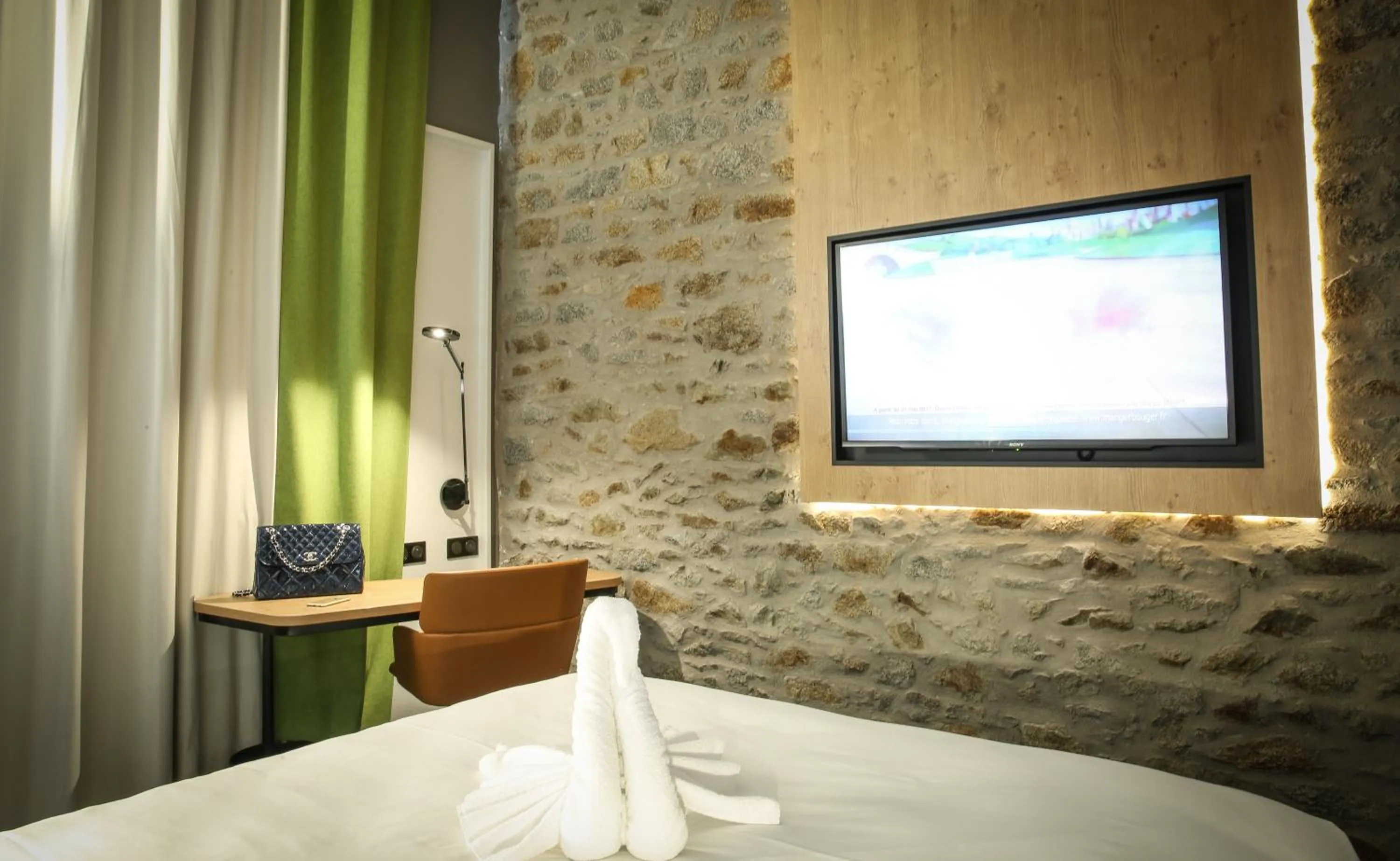 Bedroom in Novotel Saint Brieuc Centre Gare