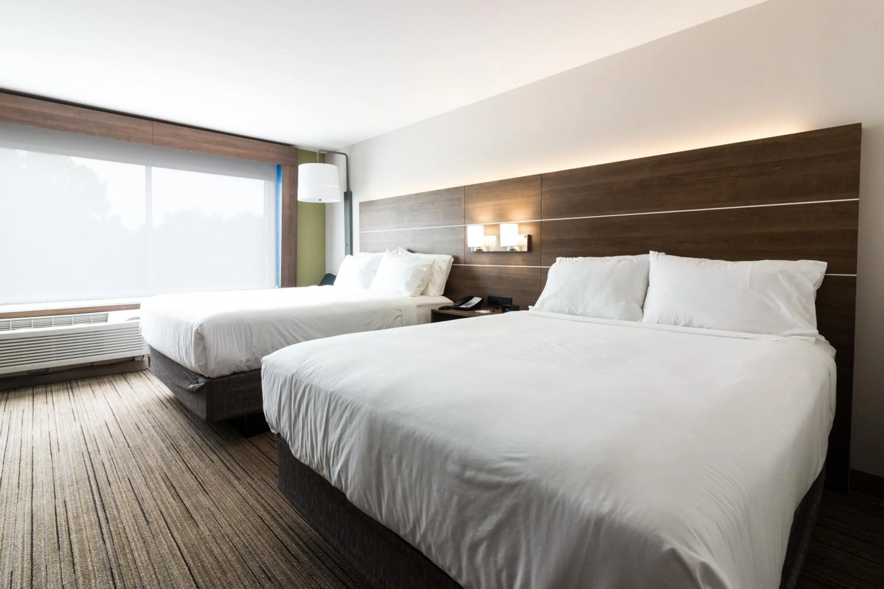 Photo of the whole room, Bed in Holiday Inn Express - Villa Rica by IHG