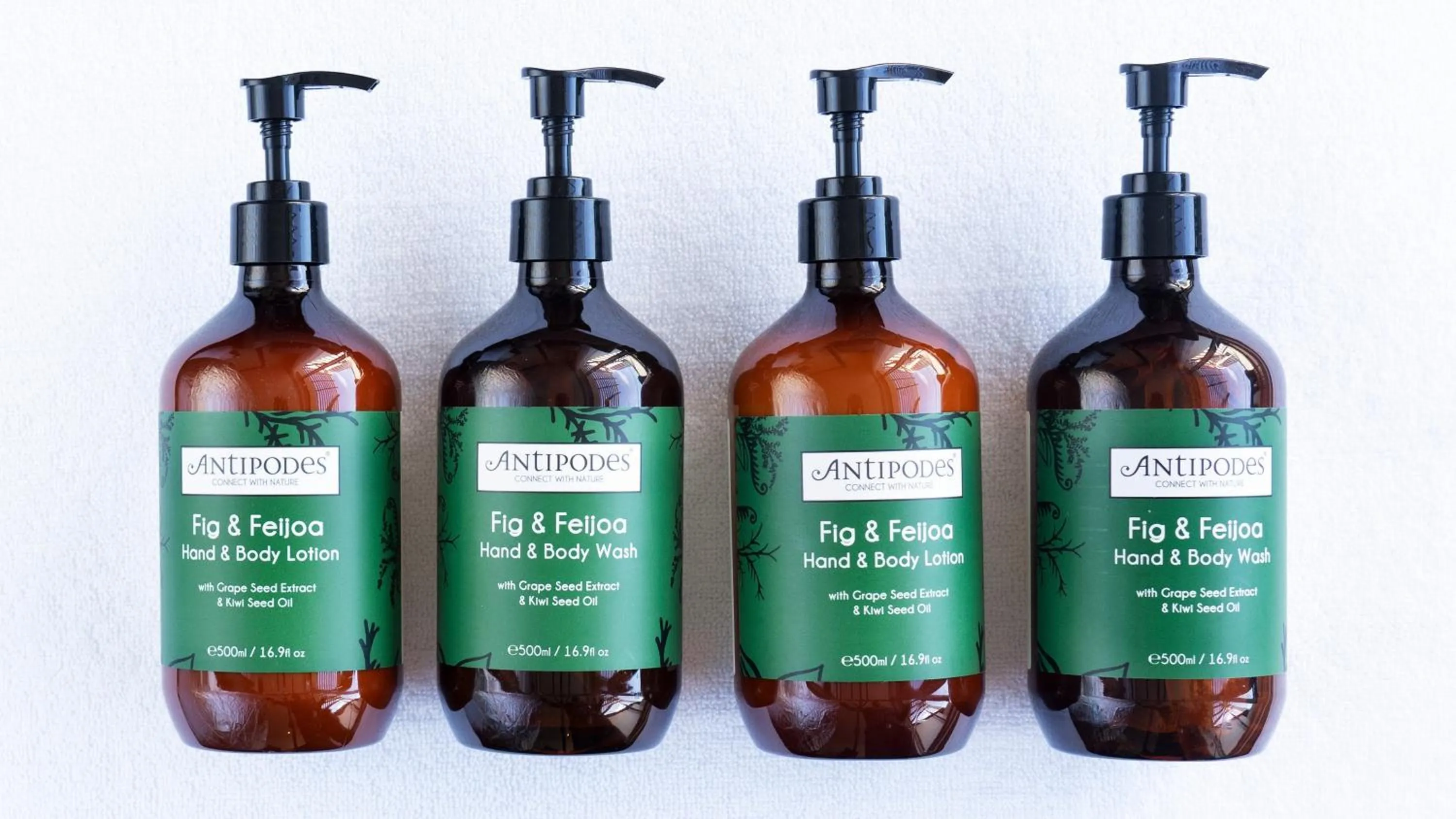 Bathroom in Crowne Plaza Christchurch by IHG