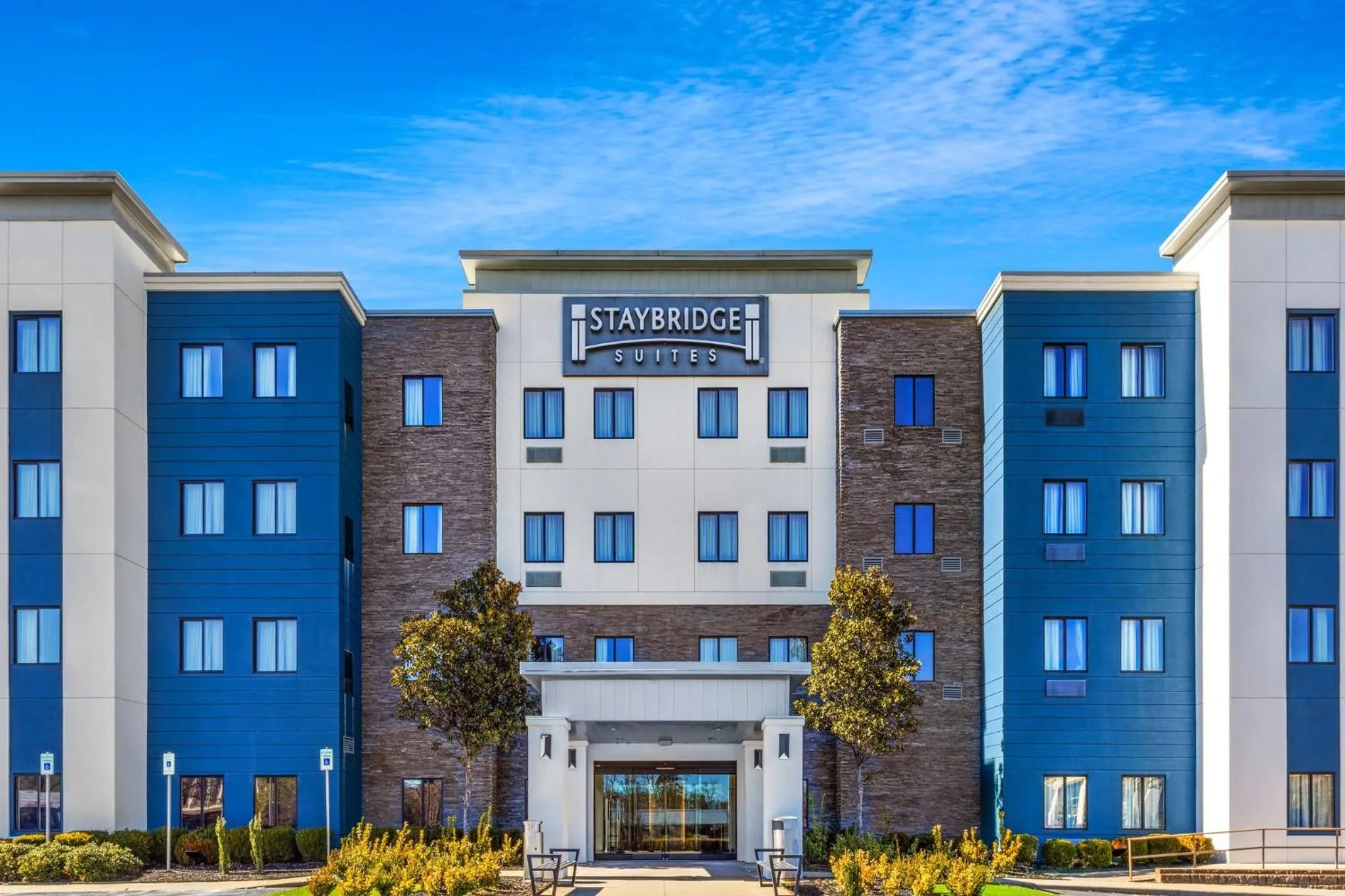 Property building in Staybridge Suites - Little Rock - Medical Center by IHG