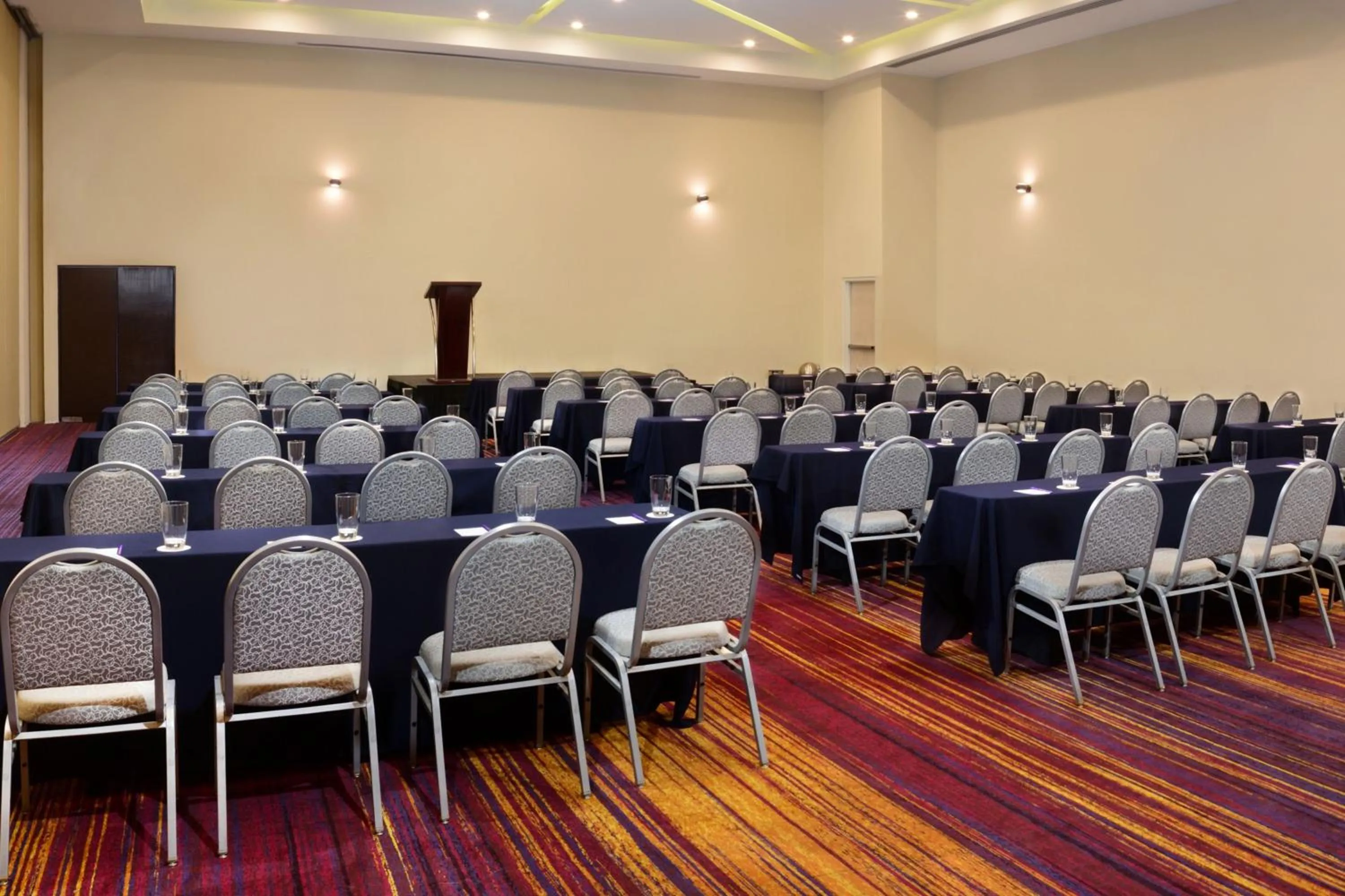 Meeting/conference room in Gran Hotel de Puebla by HNF