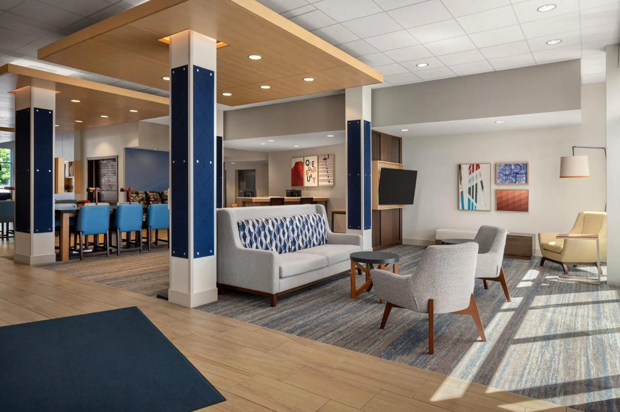 Property building in Holiday Inn Express Queensbury-Lake George Area by IHG