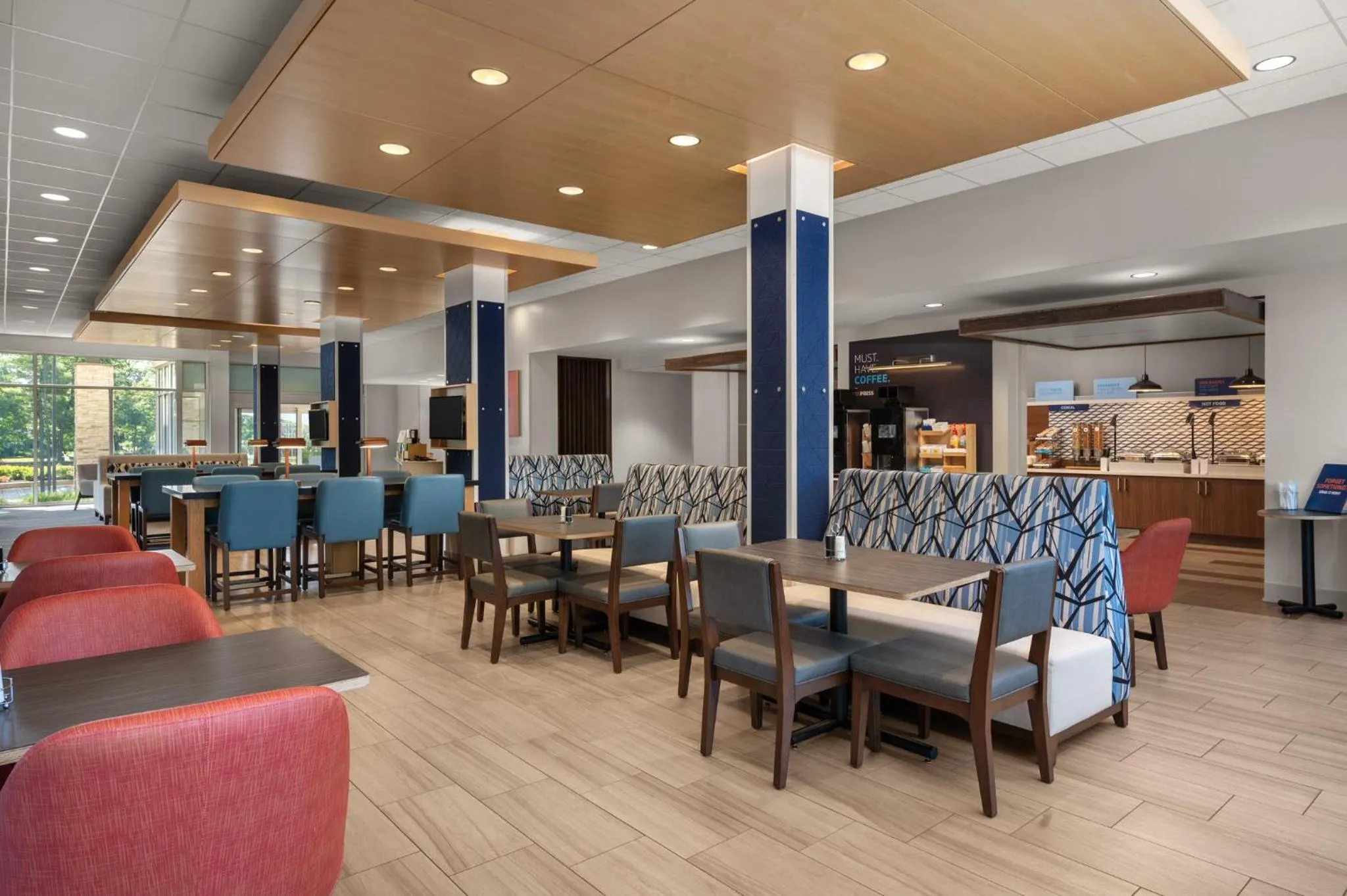 Property building in Holiday Inn Express Queensbury-Lake George Area by IHG