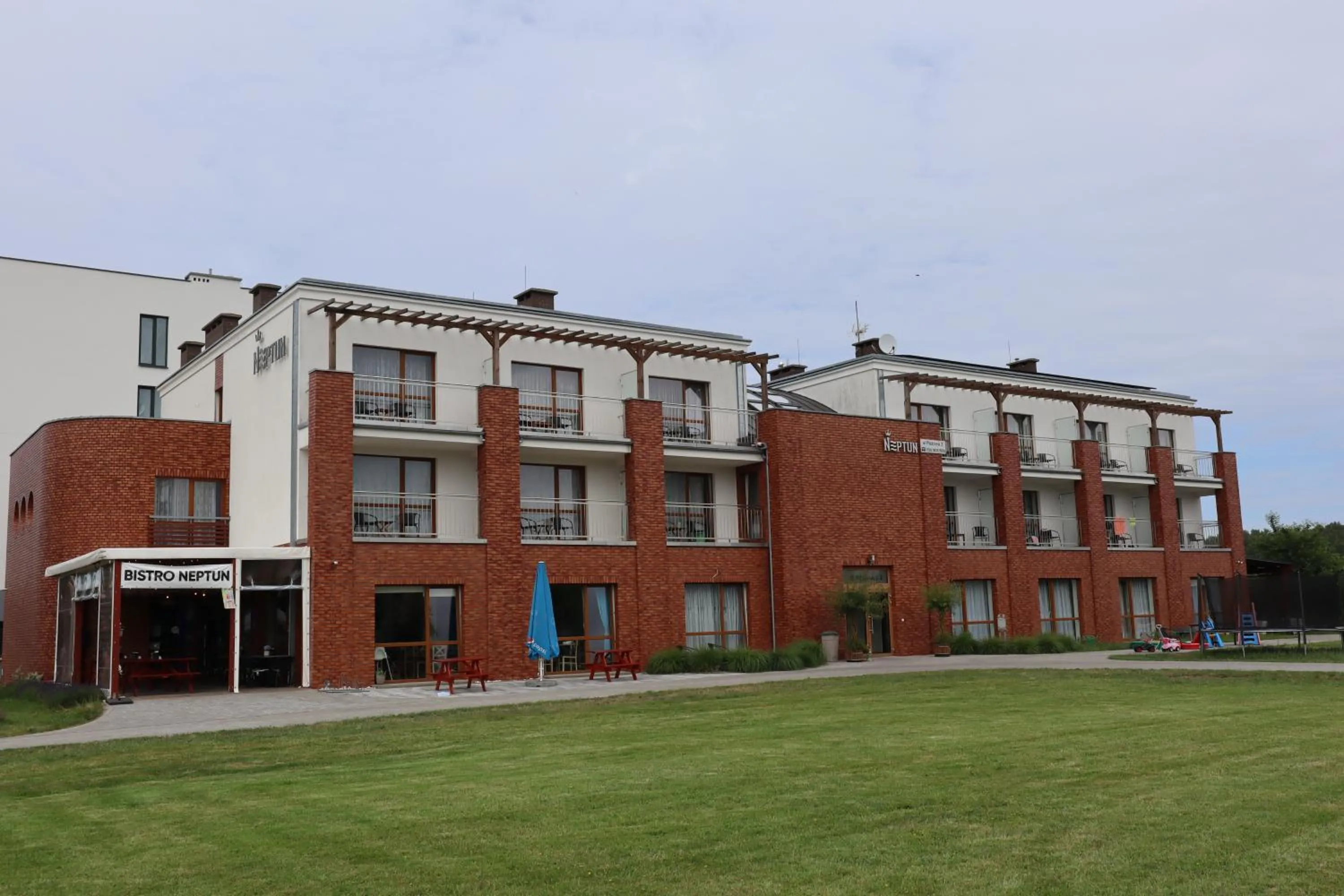 Property building in Neptun