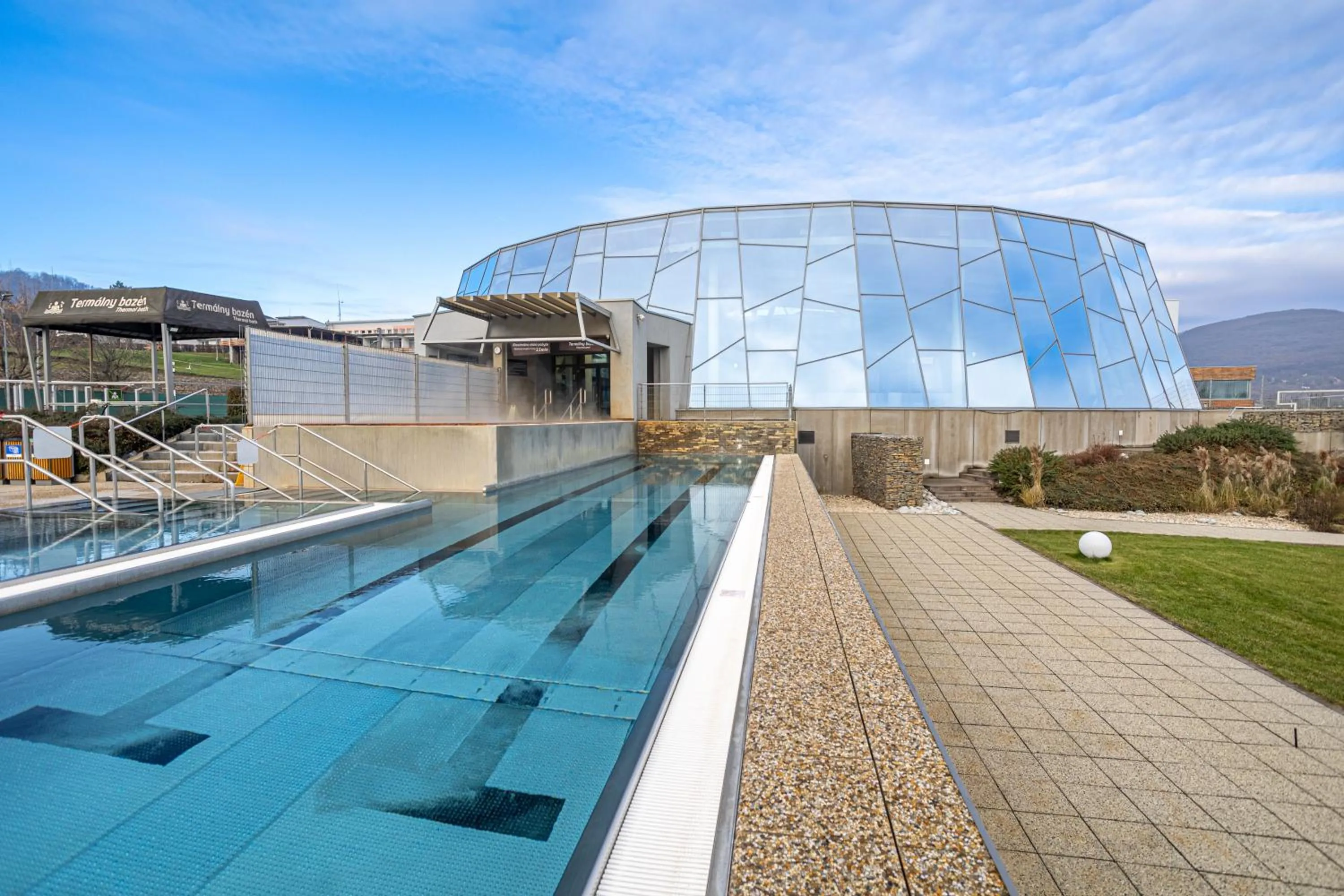Swimming pool in Hotel Thermal ŠÍRAVA