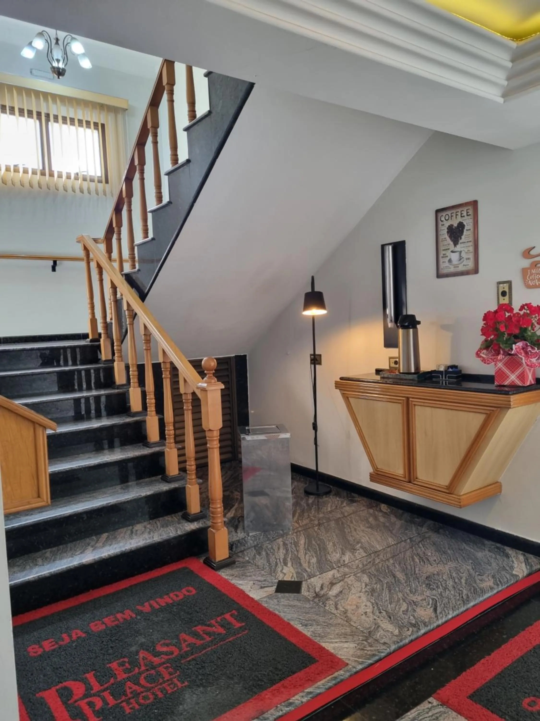 Pleasant Place Hotel