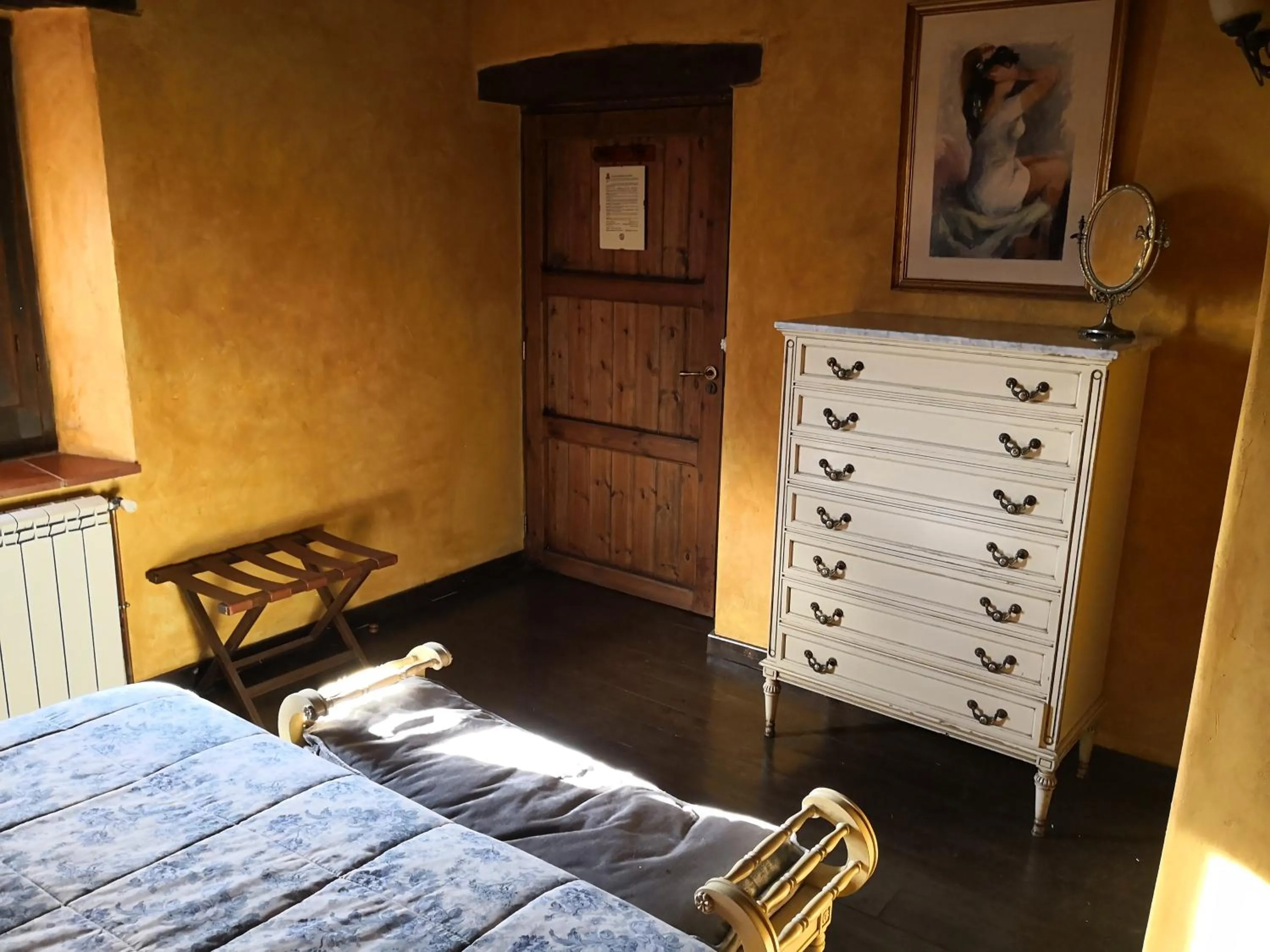 Decorative detail, Bed in Casa rural Can Jepet