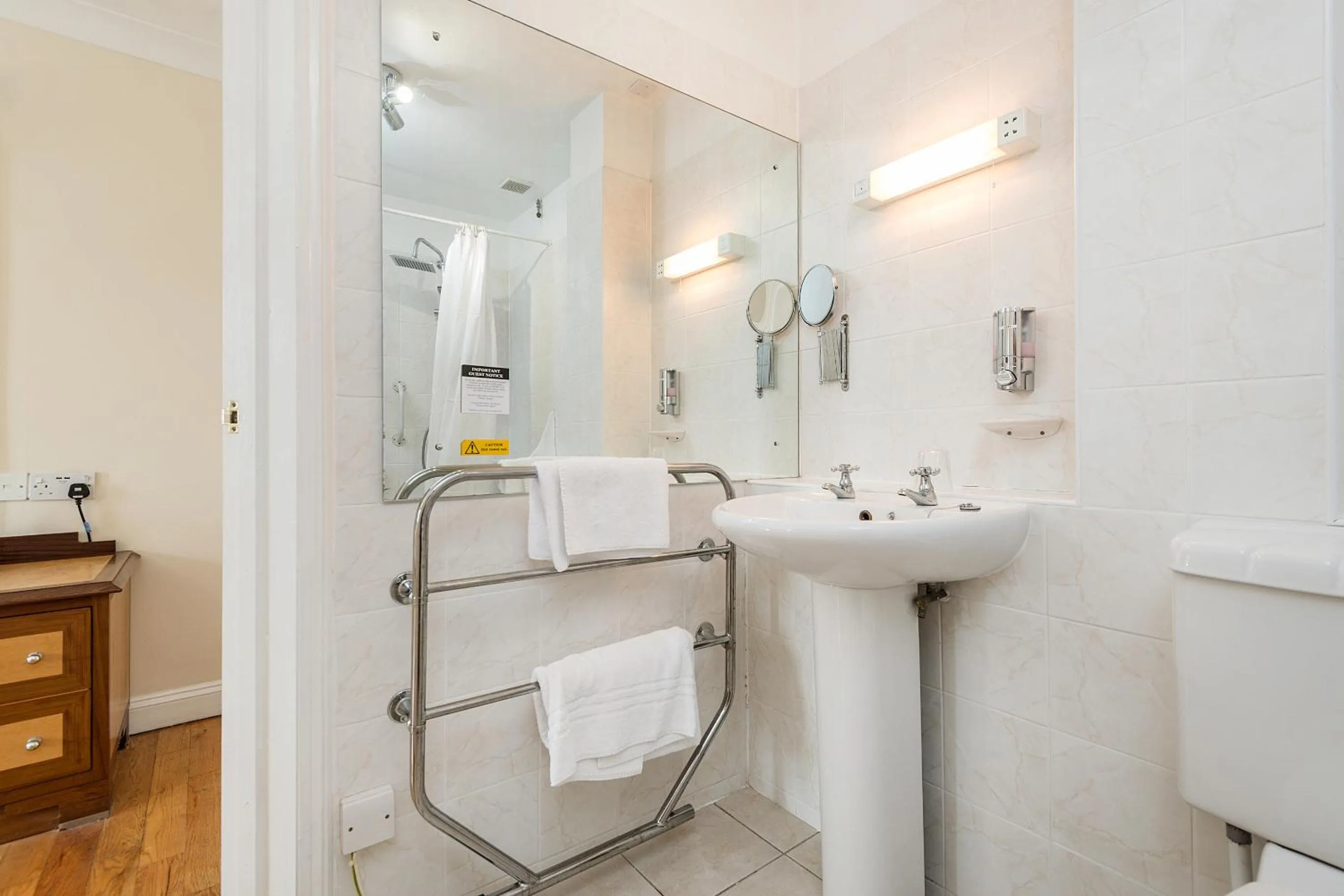Bathroom in The Well guesthouse
