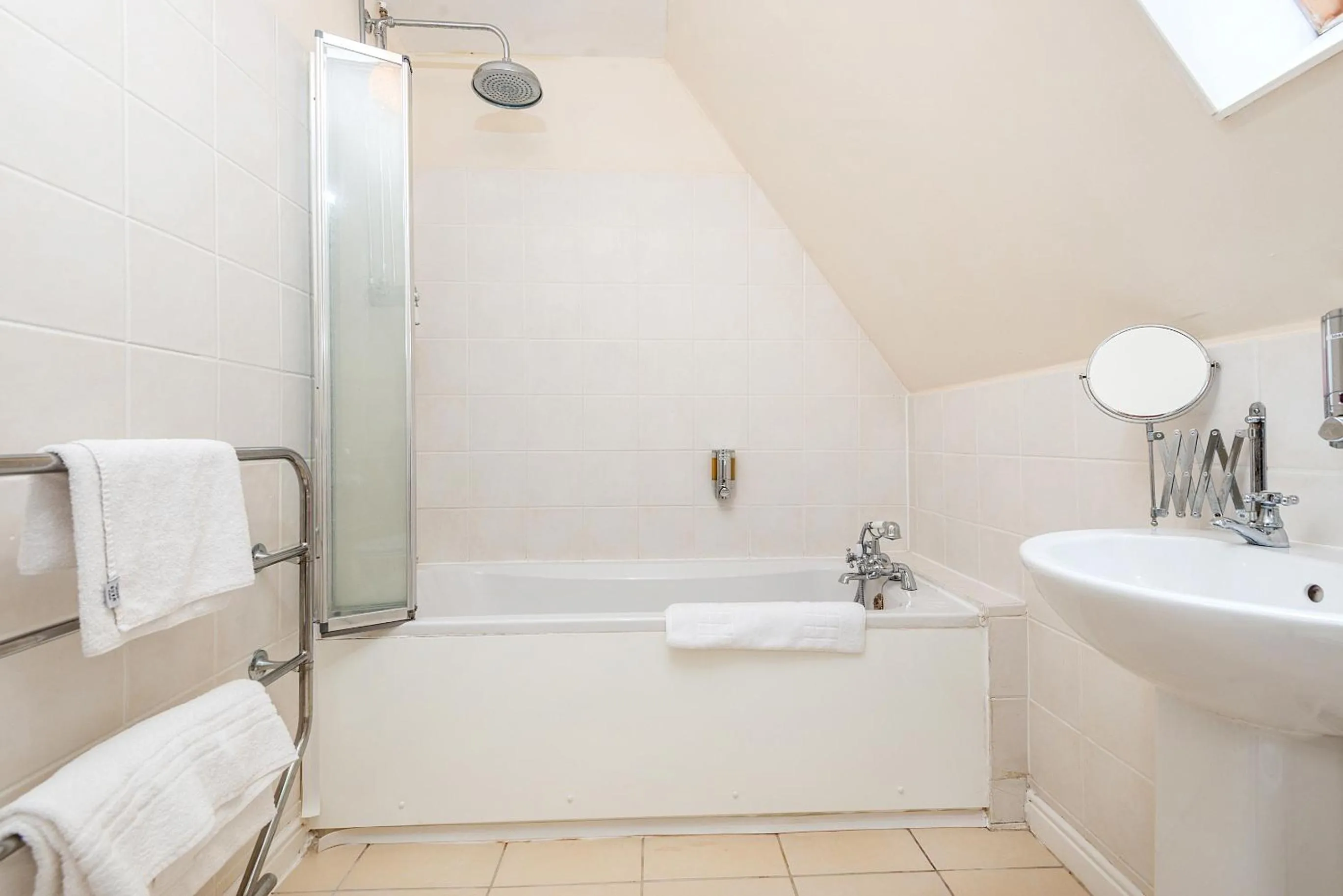 Bathroom in The Well guesthouse