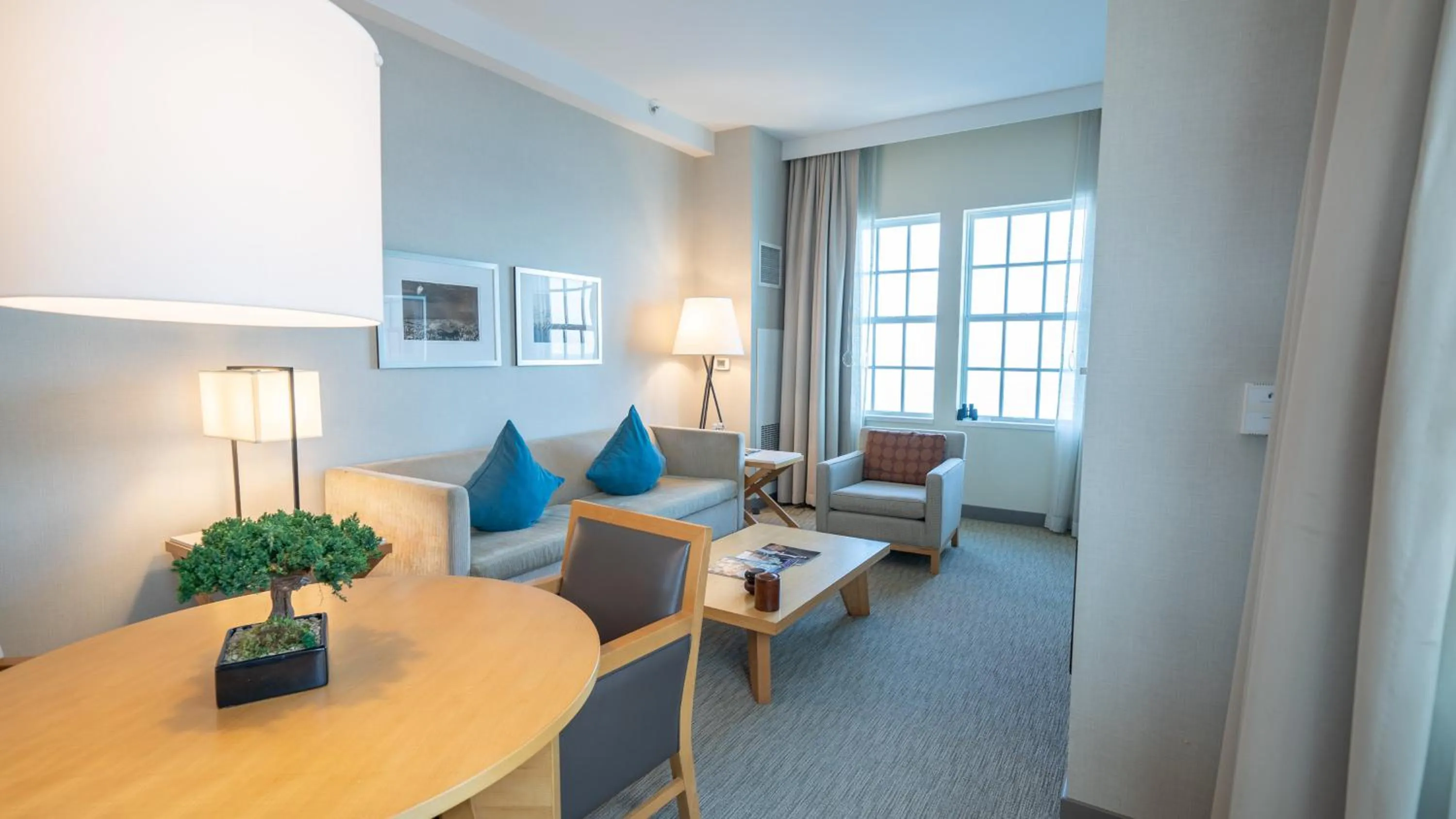 Photo of the whole room in InterContinental The Clement Monterey by IHG