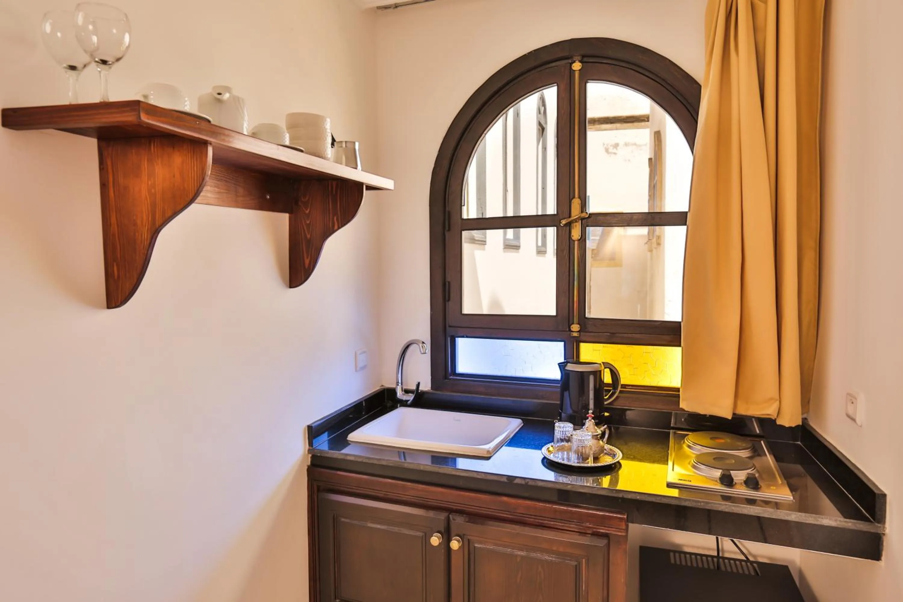 Coffee/tea facilities in Riad Diamant Blanc