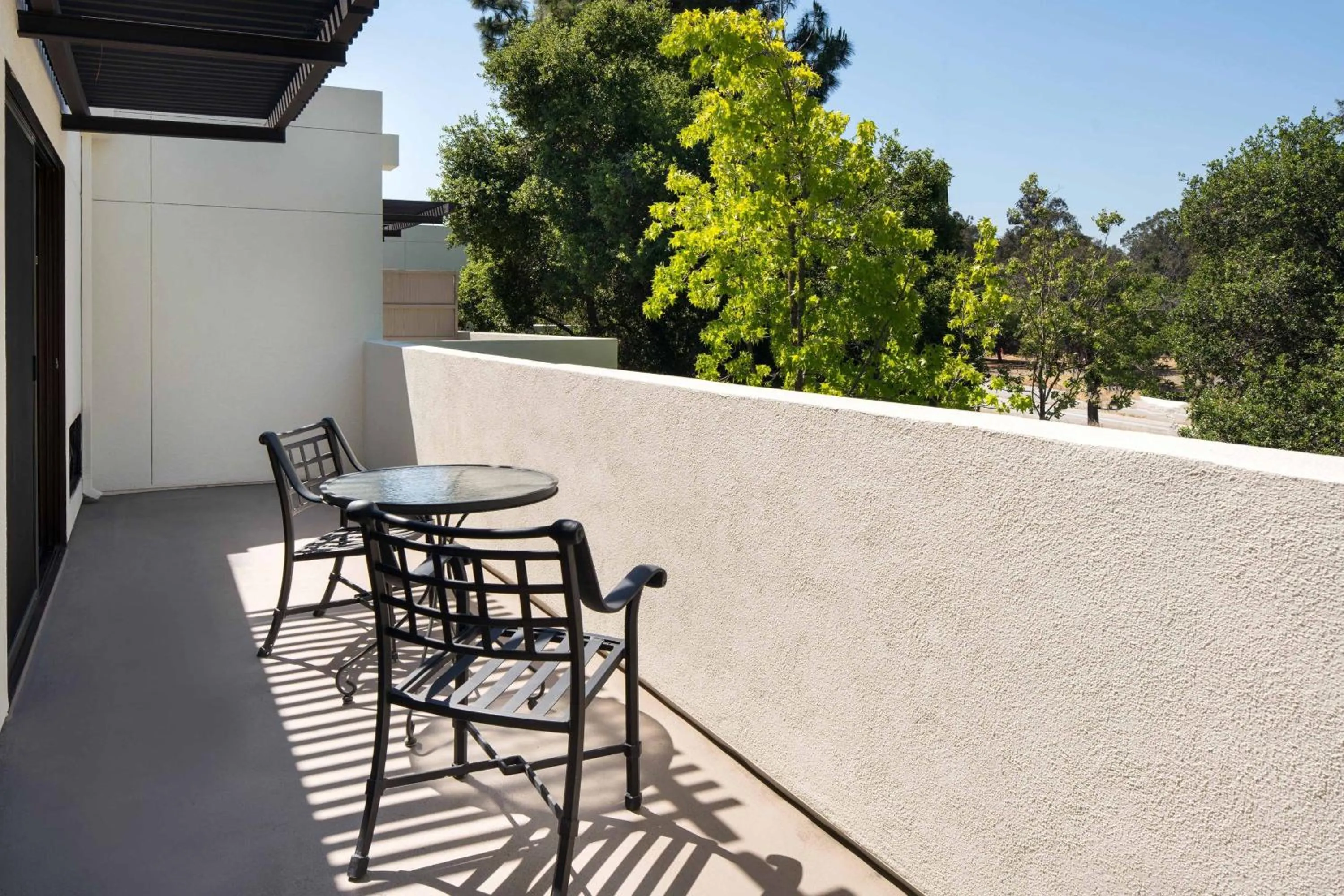 Photo of the whole room in Sheraton Palo Alto Hotel