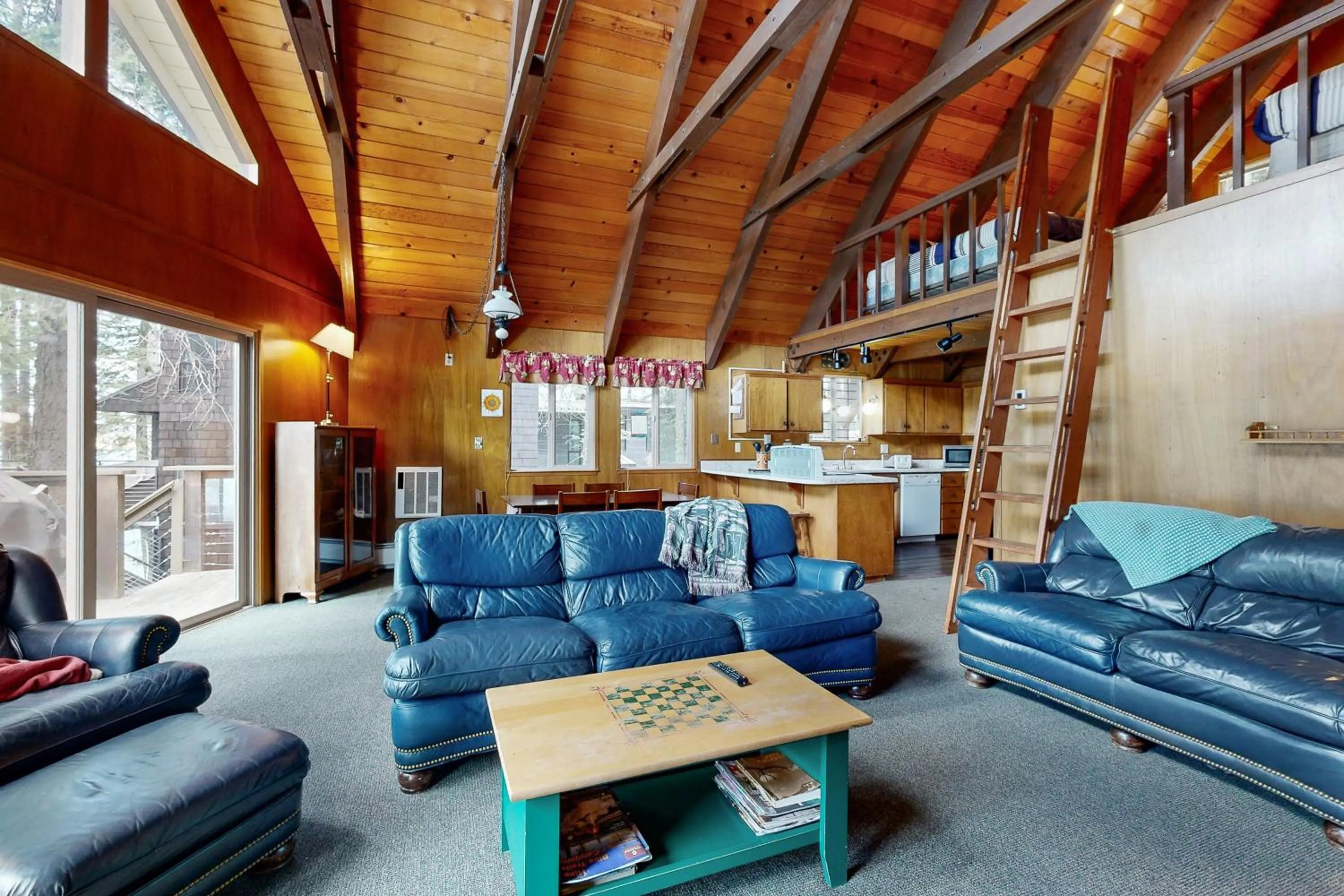 Donner Lakefront Retreat