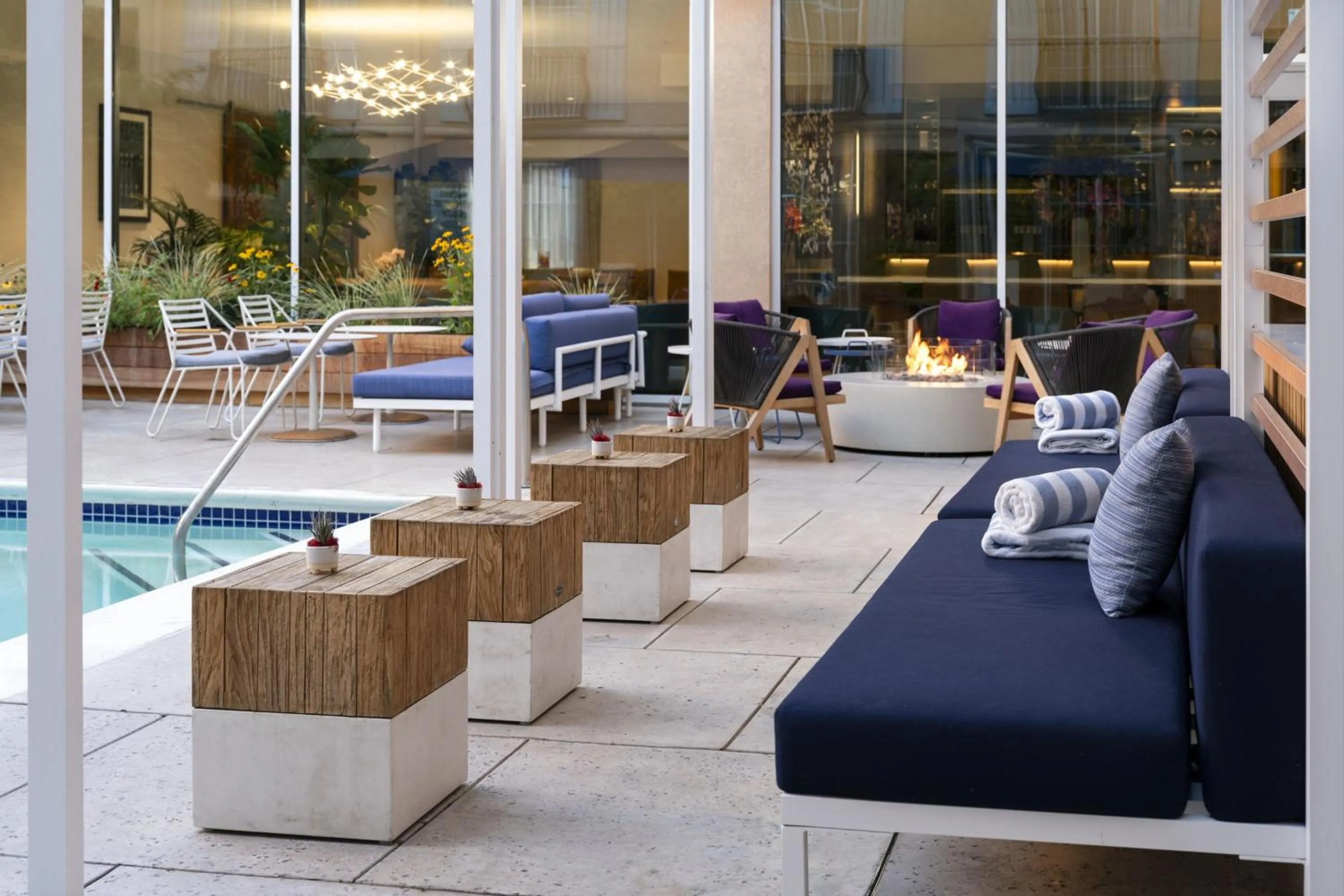 Swimming pool in The Westin Palo Alto