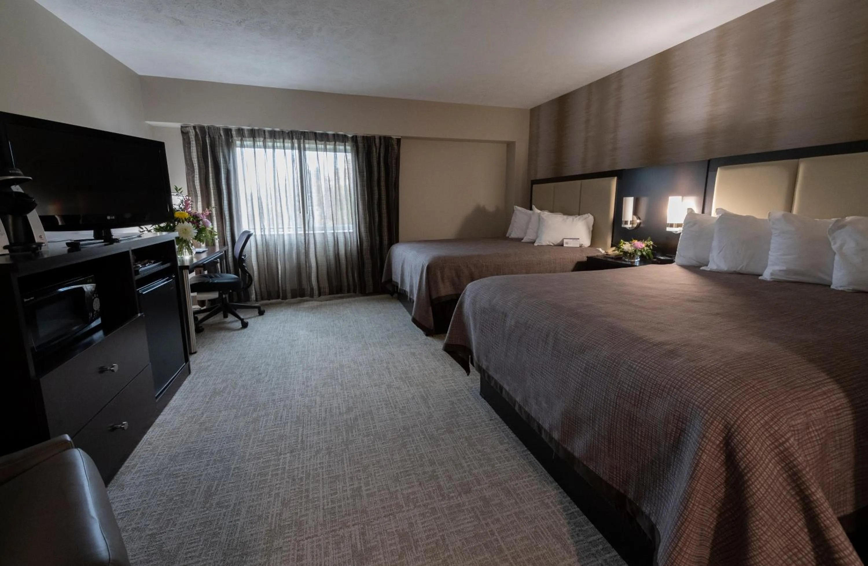 Bed in Park Place Hotel & Conference Center