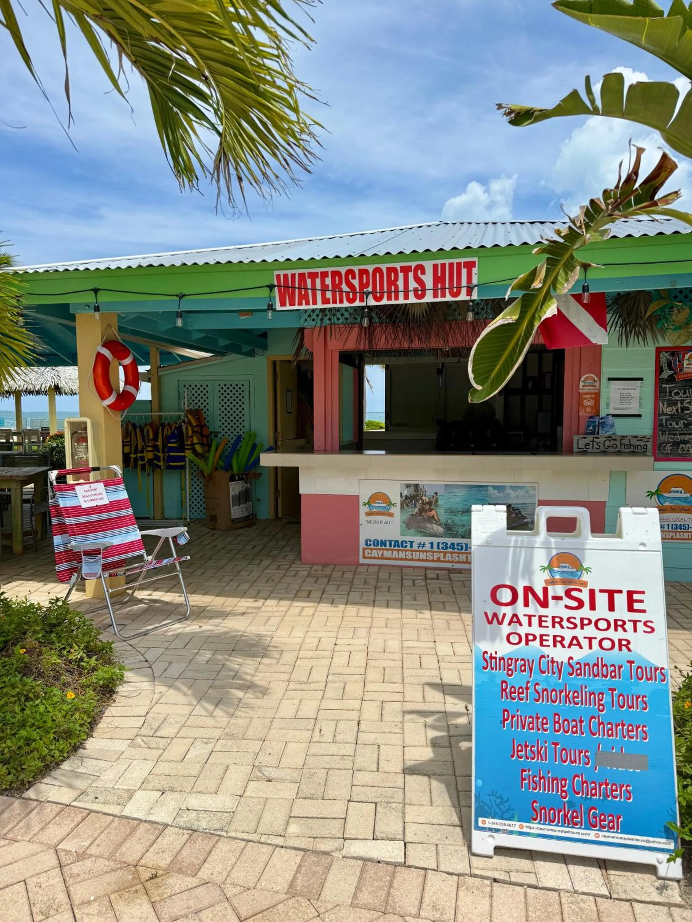 Swimming pool in The Grand Caymanian Resort