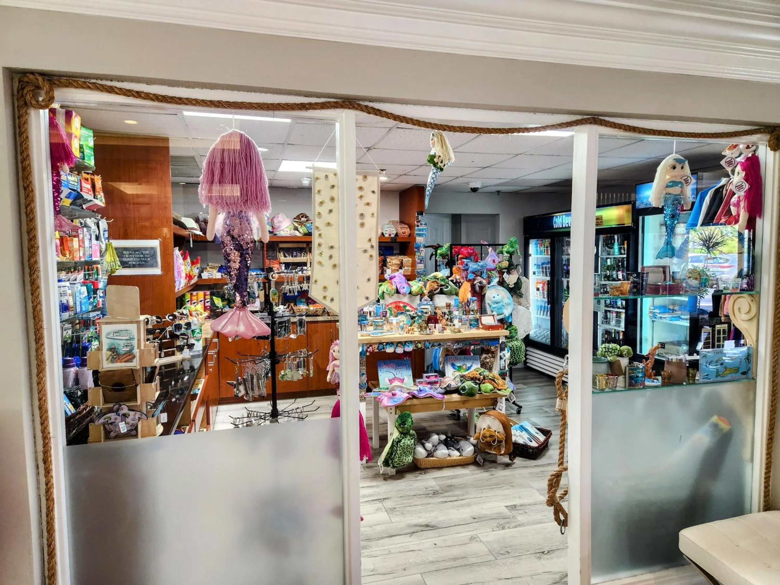 Restaurant/places to eat in The Grand Caymanian Resort