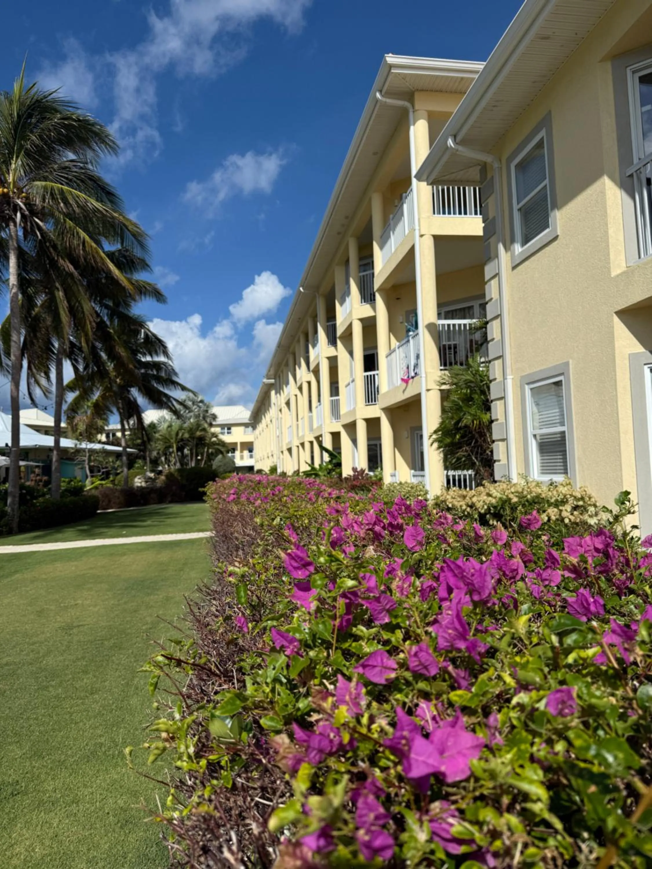 Inner courtyard view in The Grand Caymanian Resort
