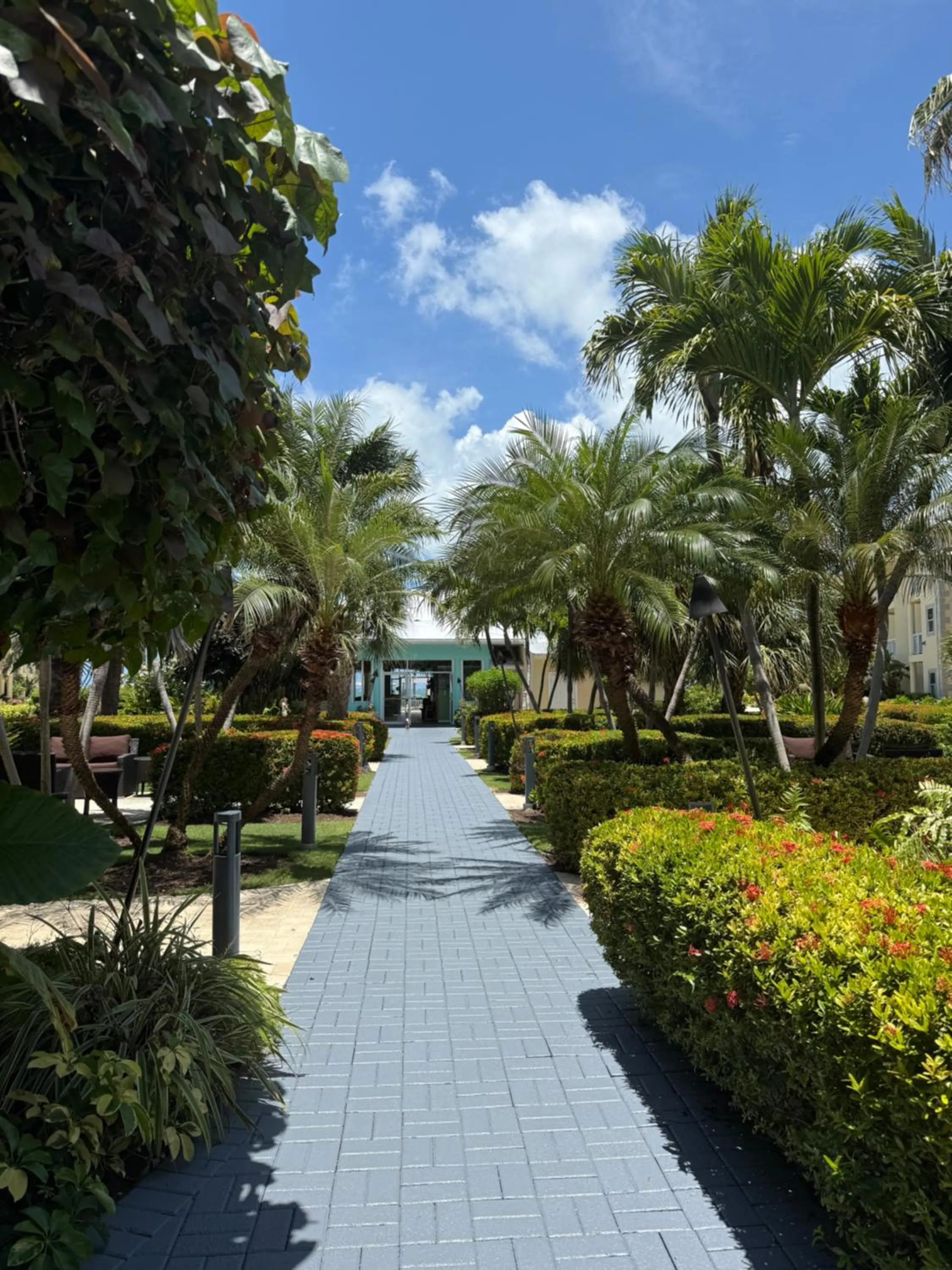 Inner courtyard view in The Grand Caymanian Resort