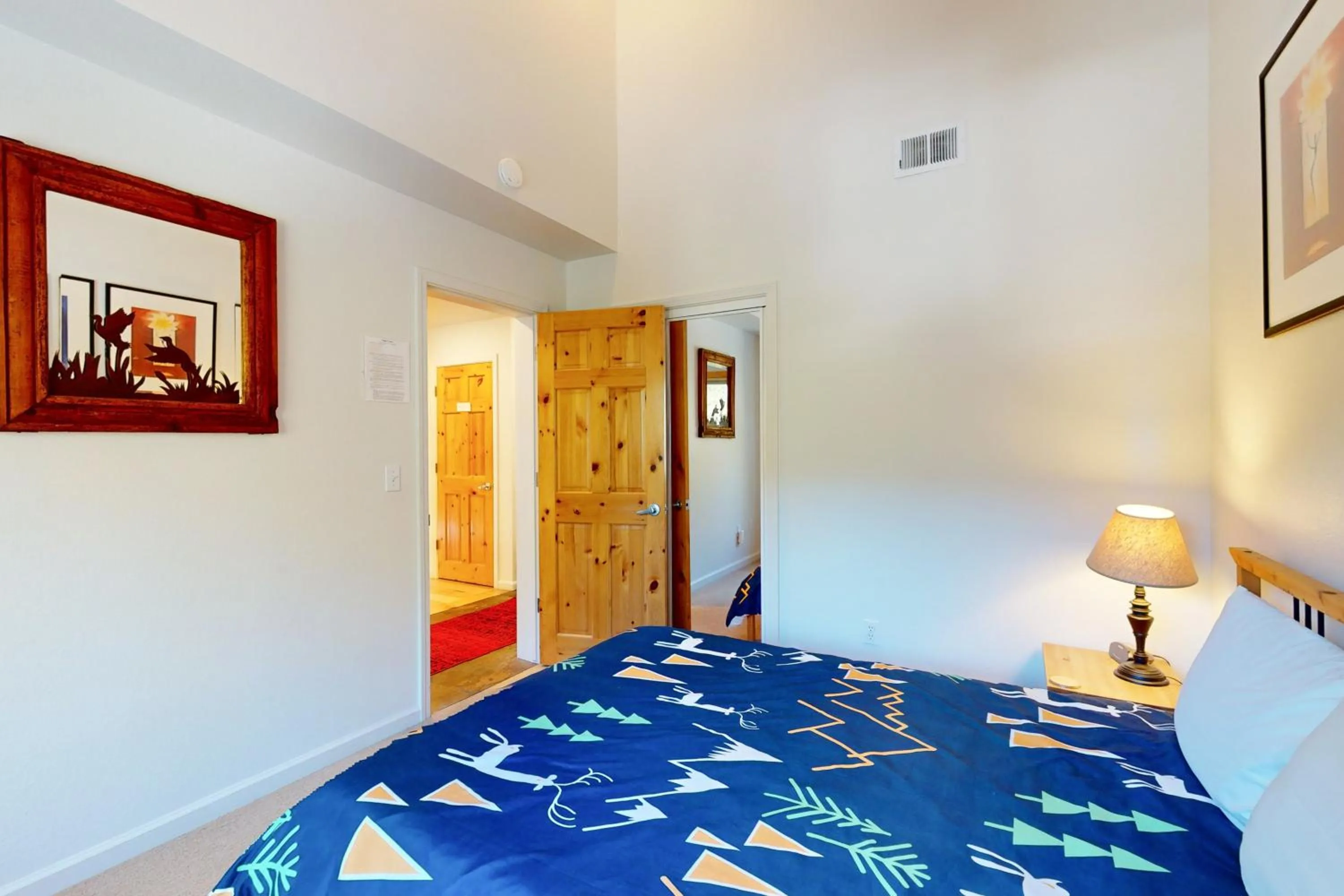 Bed in Squaw Valley Ski Flat