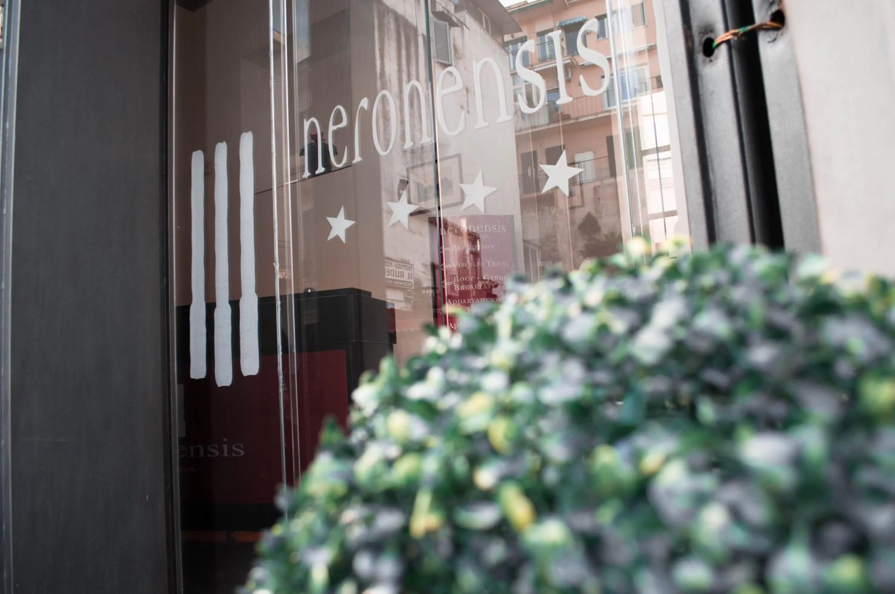 Facade/entrance in Hotel Terme Neronensis