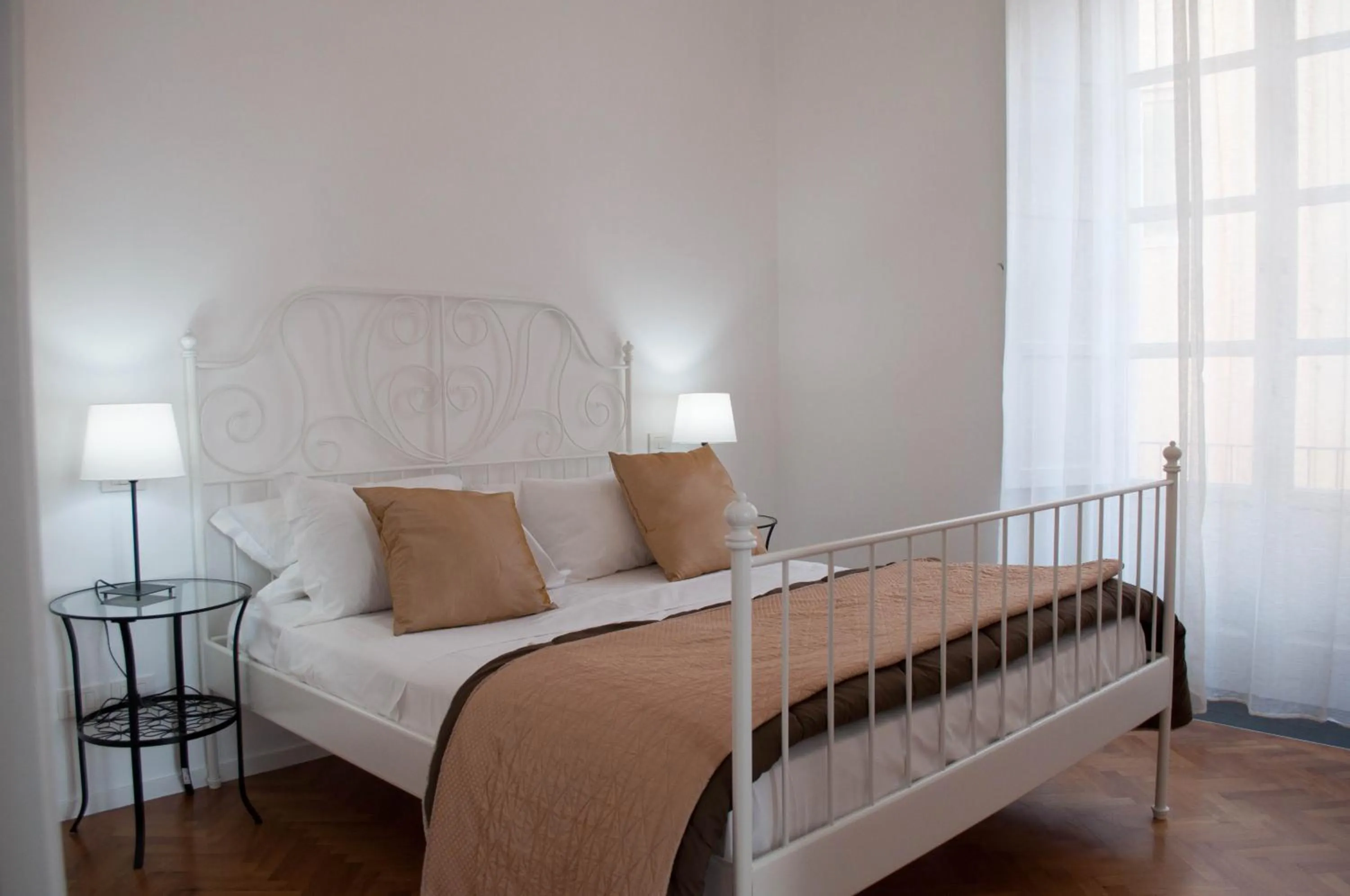 Bedroom, Bed in Hotel Terme Neronensis