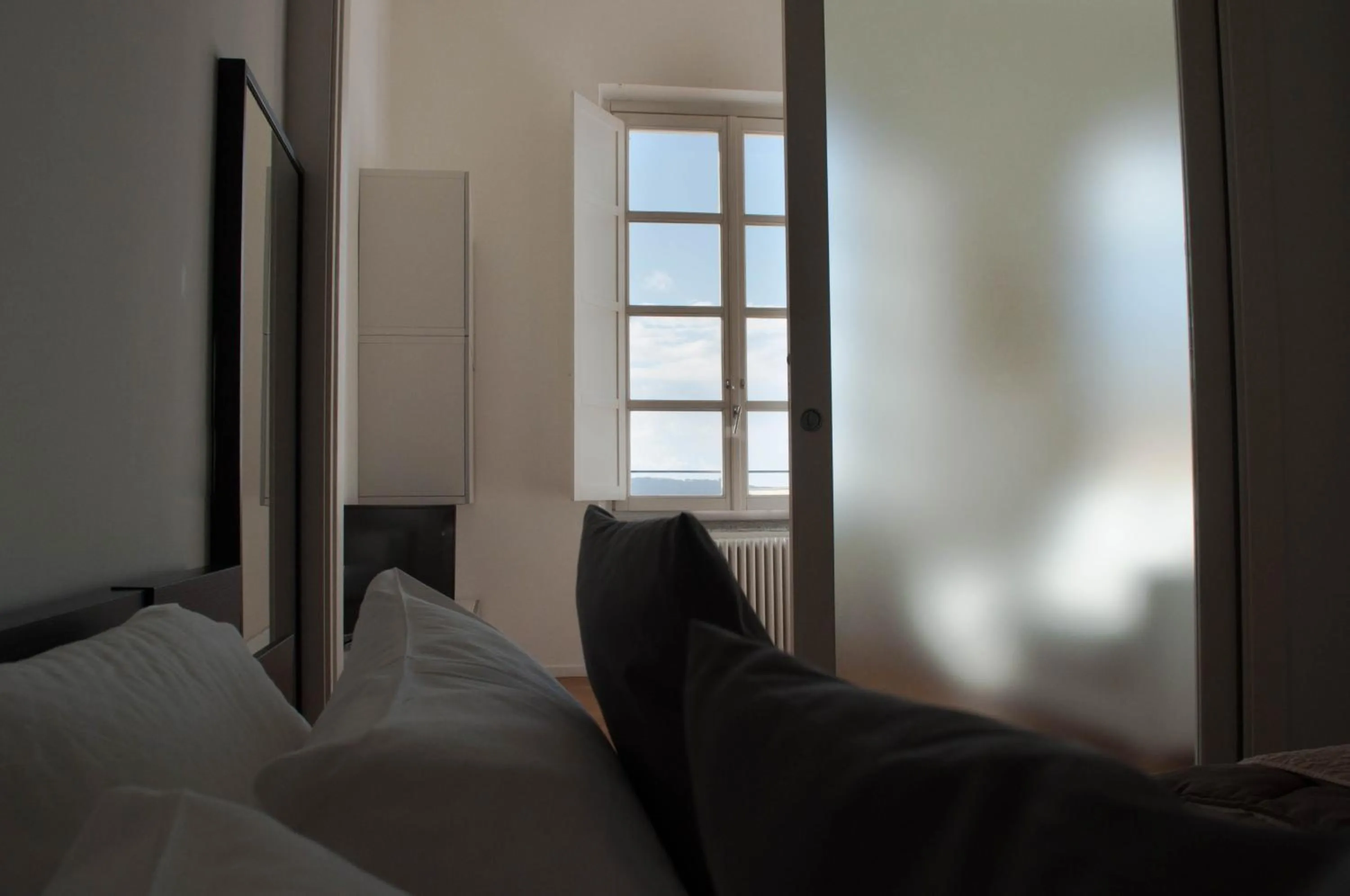 Photo of the whole room, Bed in Hotel Terme Neronensis