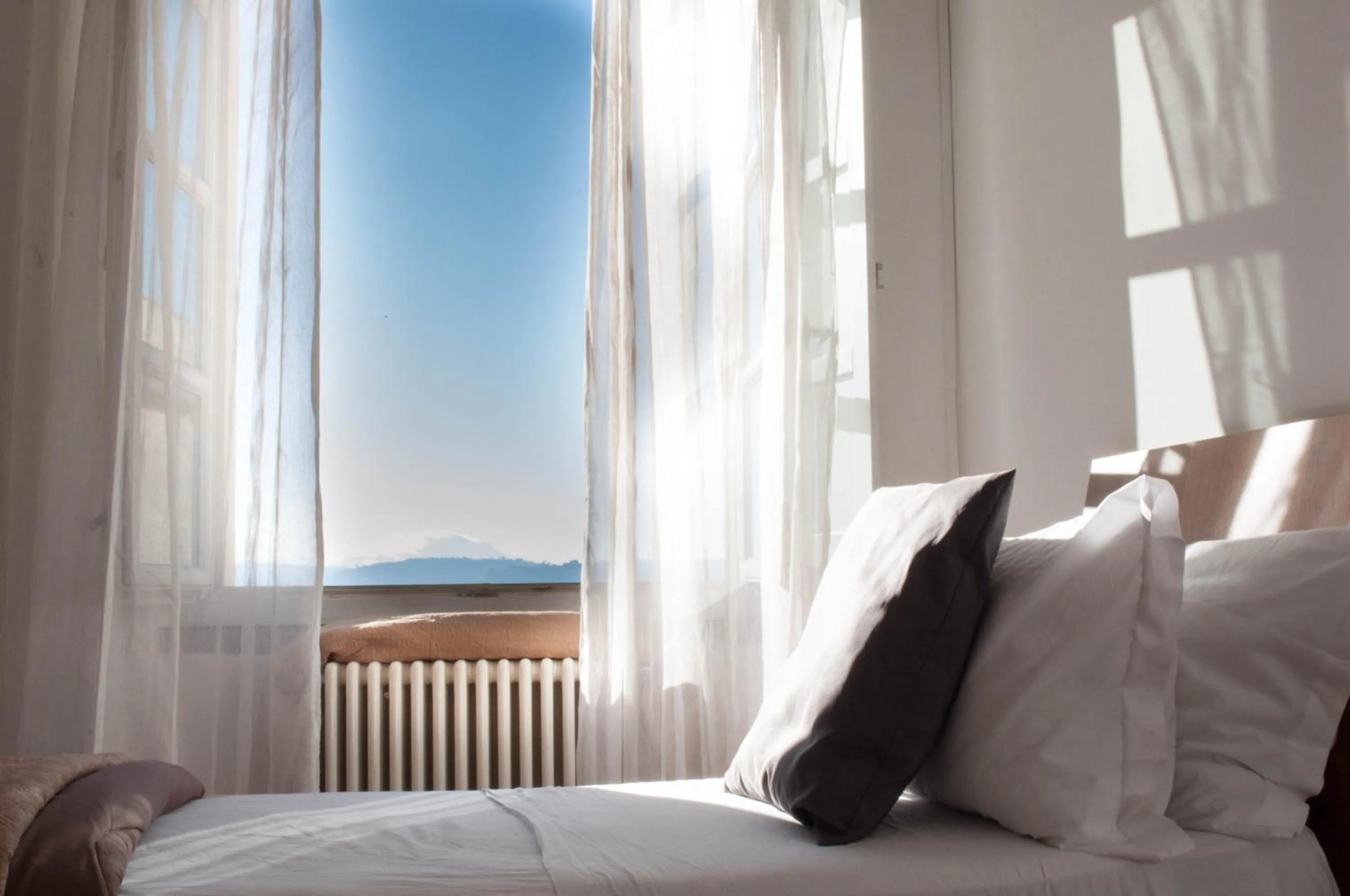 View (from property/room), Bed in Hotel Terme Neronensis