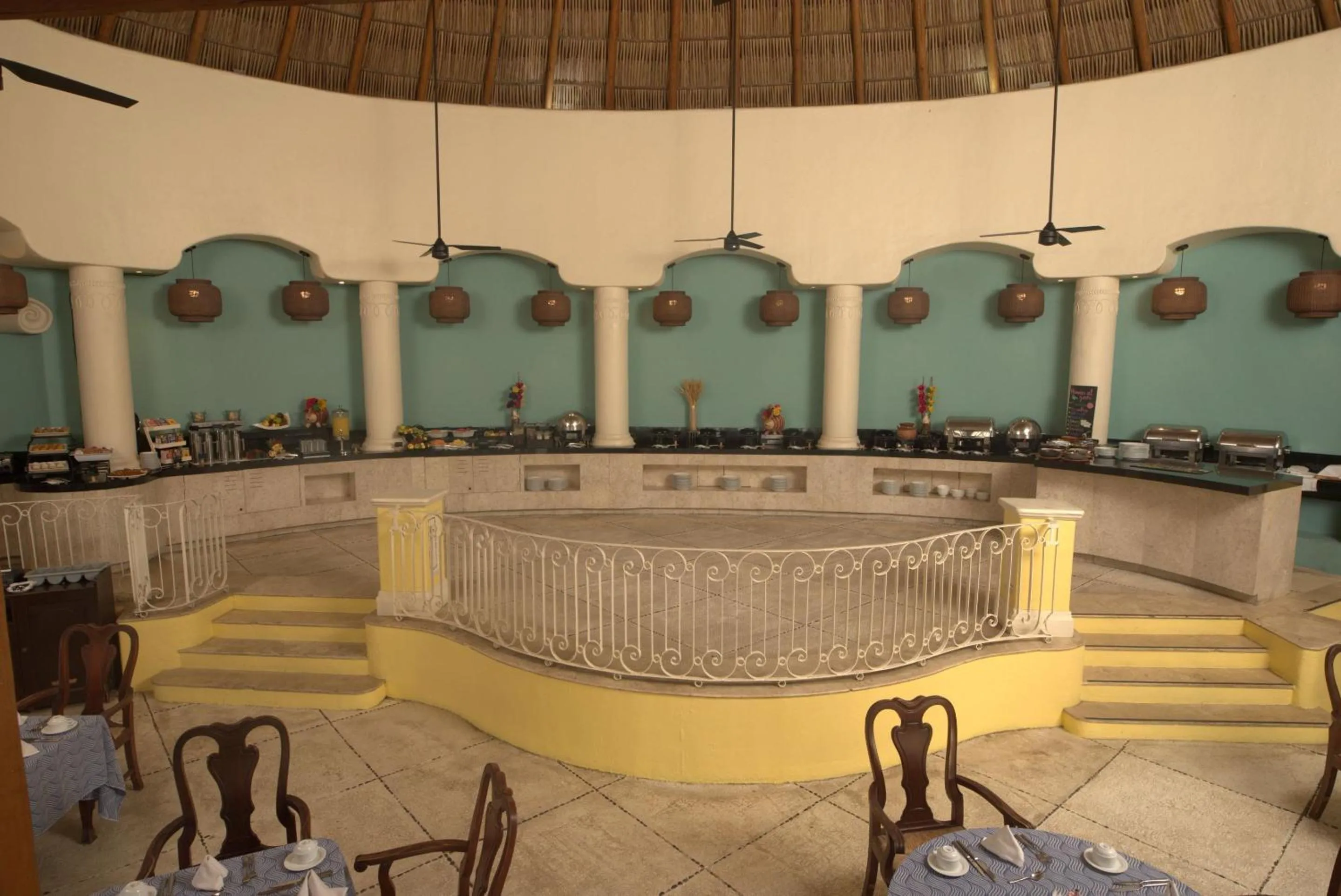 Restaurant/places to eat in Quinta Real Acapulco