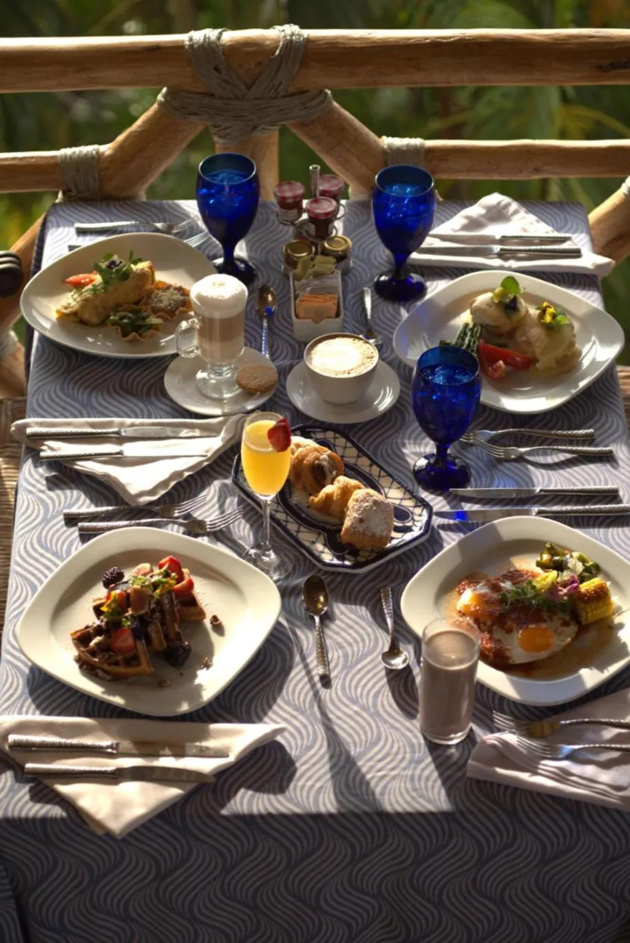 Restaurant/places to eat in Quinta Real Acapulco