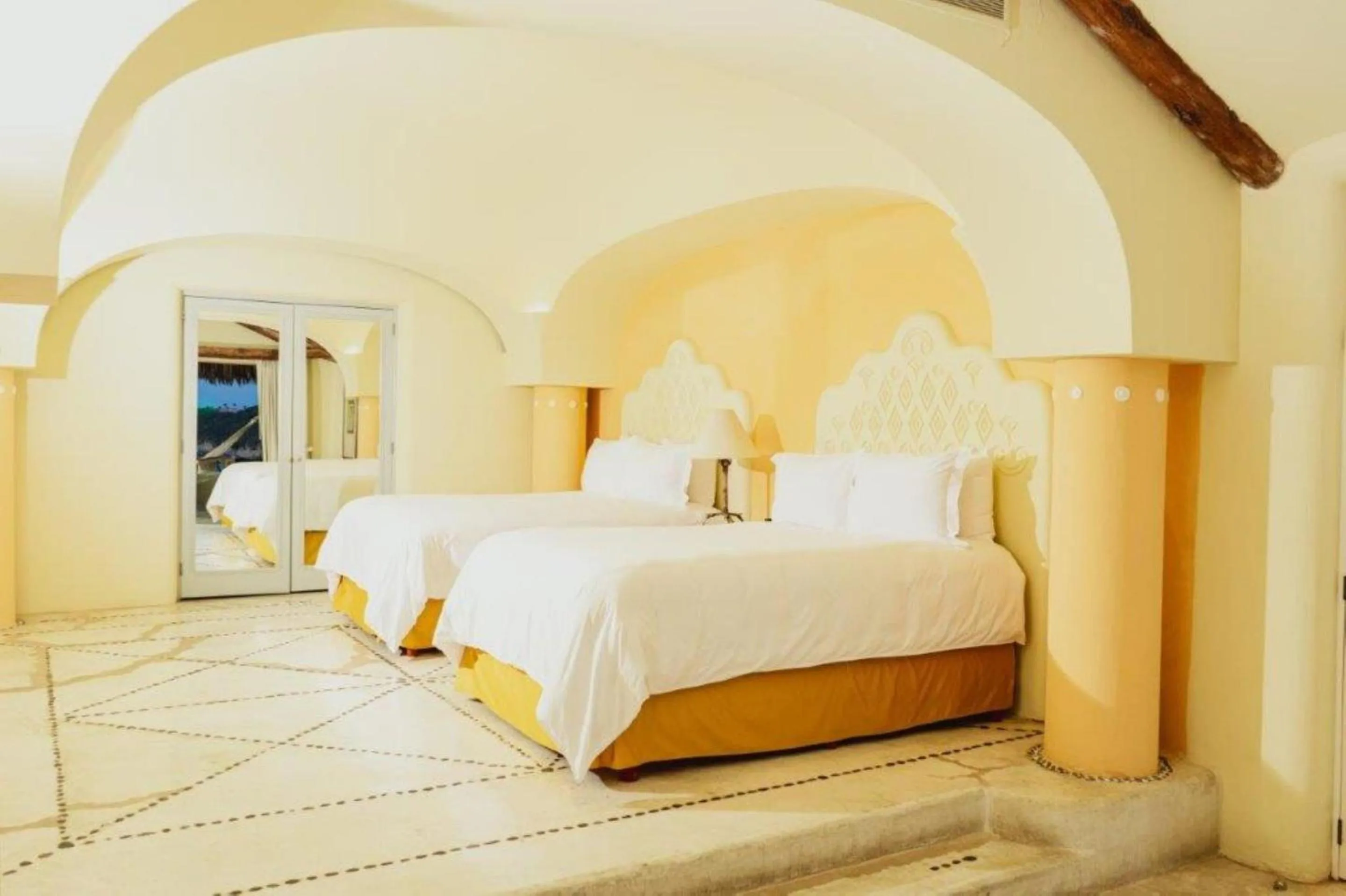 Bedroom, Bed in Quinta Real Huatulco