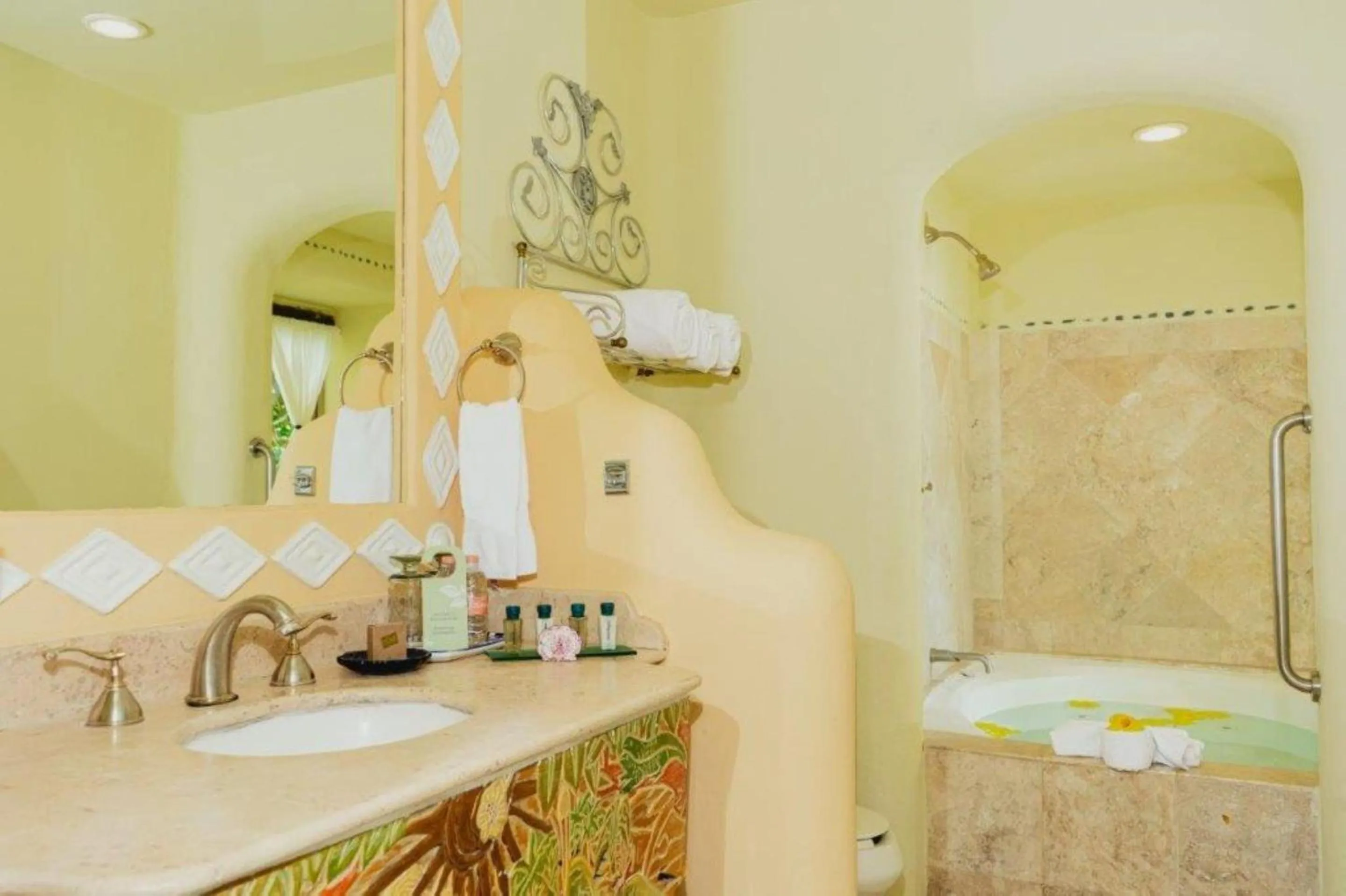 Bathroom in Quinta Real Huatulco