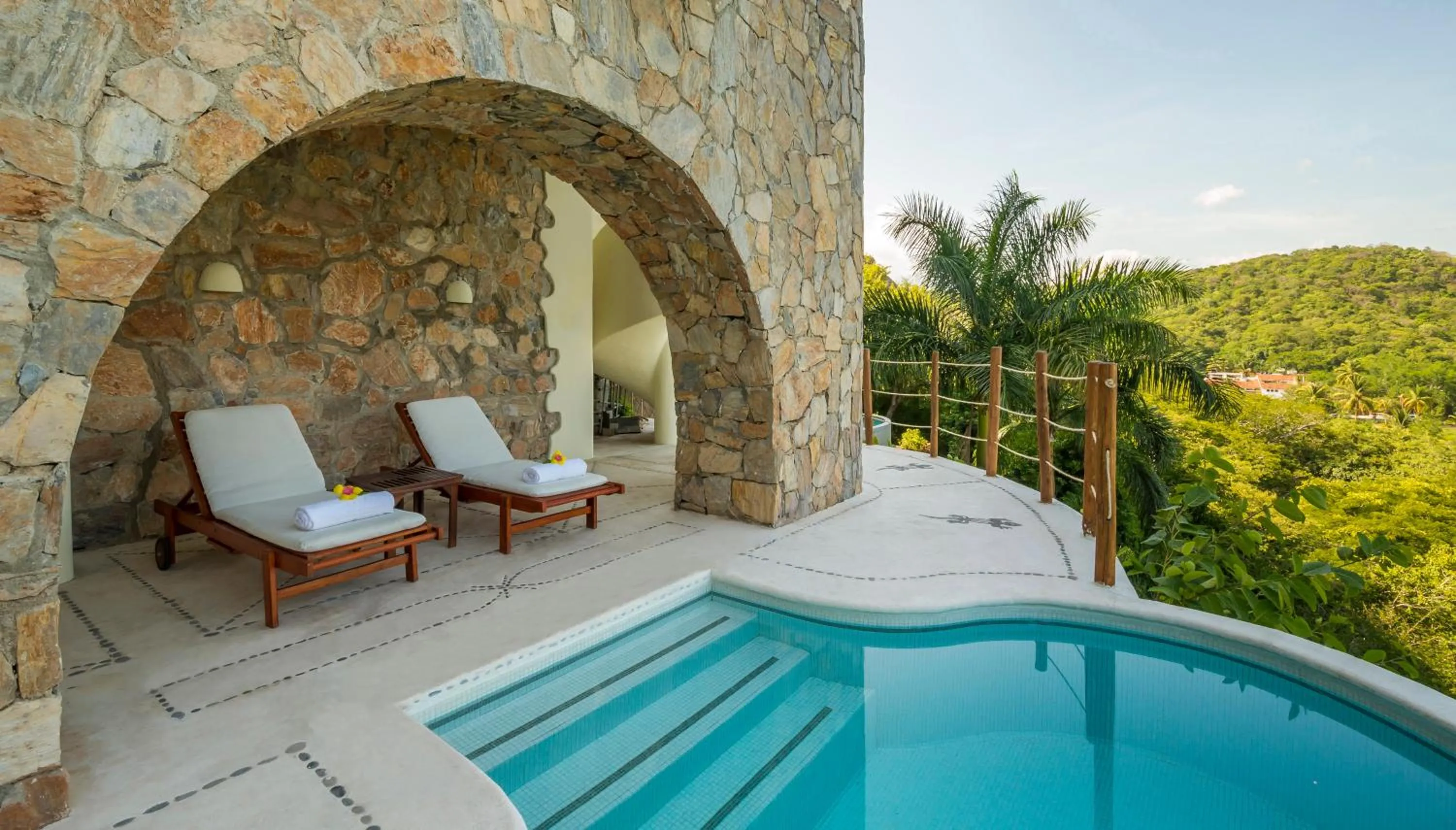 Bedroom in Quinta Real Huatulco