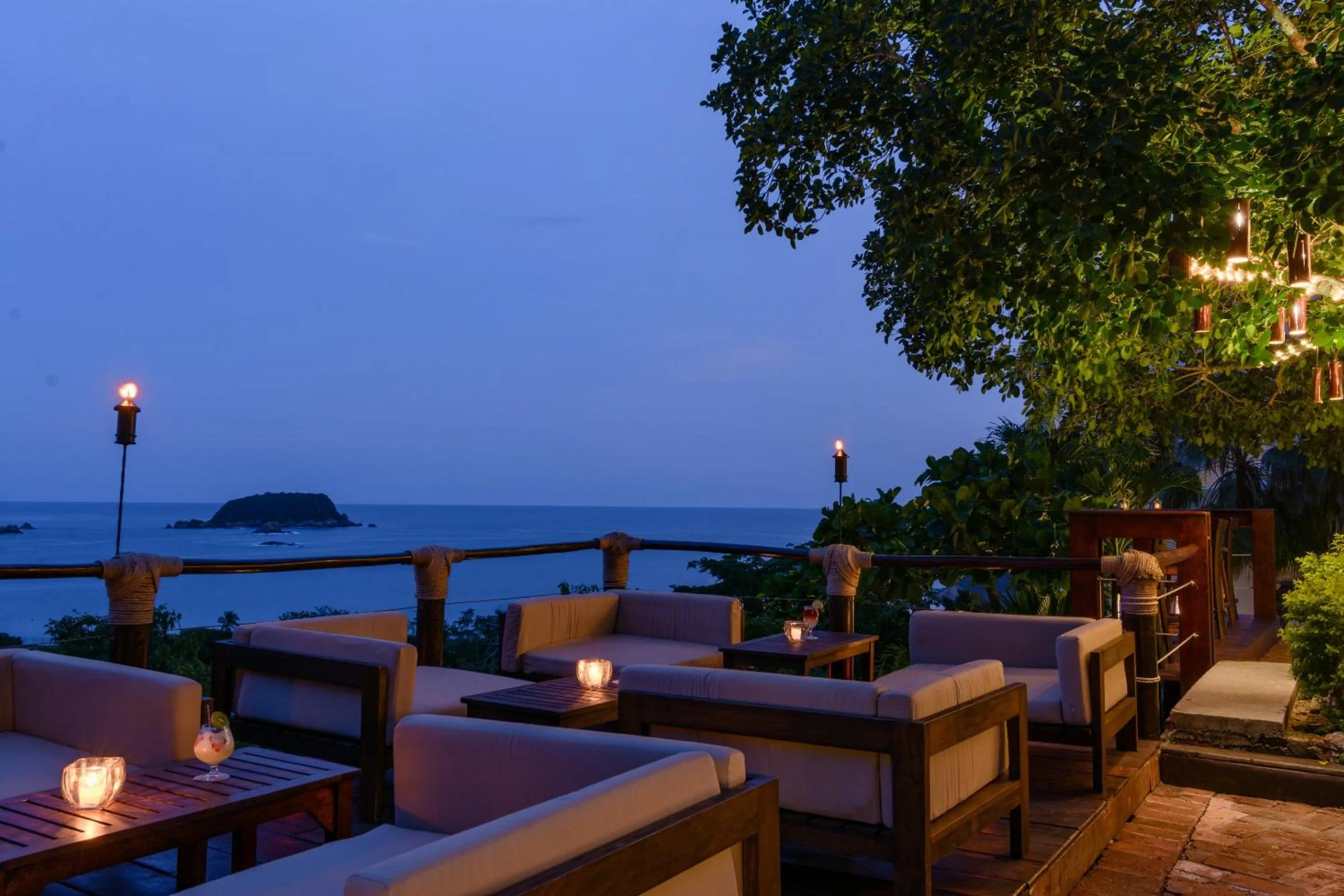 Lounge or bar in Quinta Real Huatulco