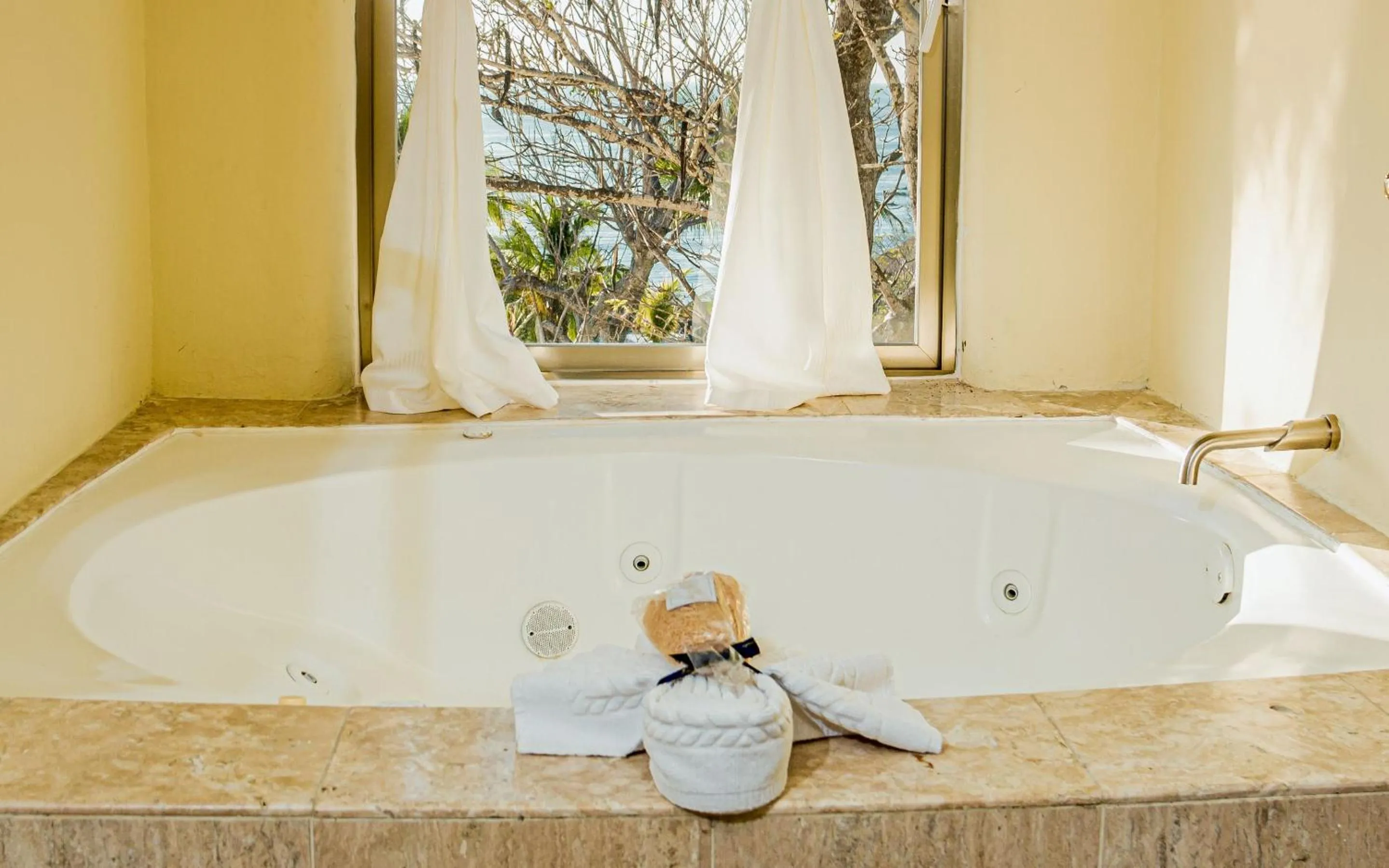 Bathroom in Quinta Real Huatulco