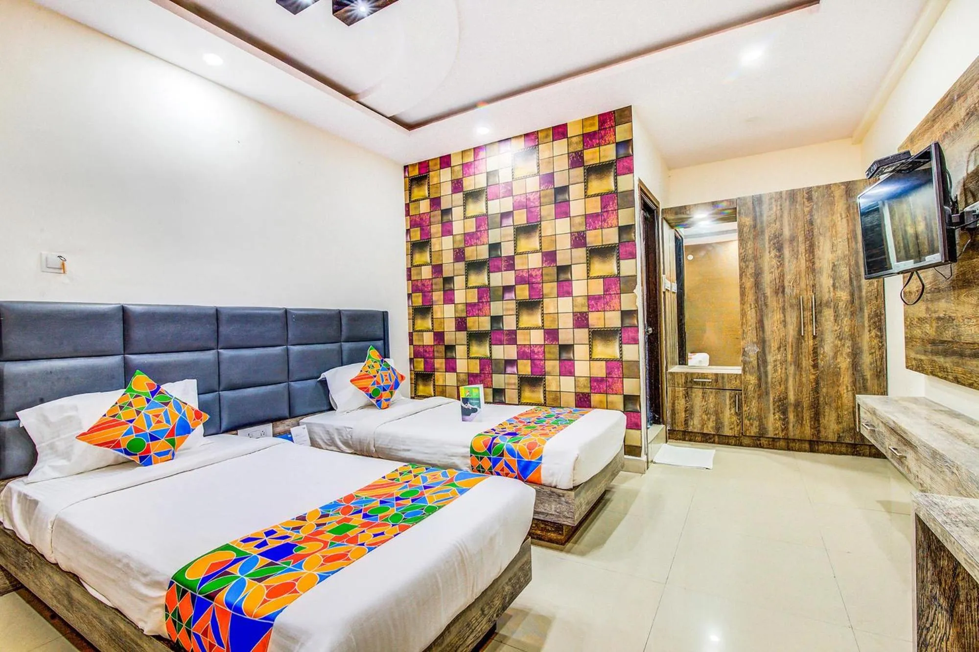 Bed in FabExpress Mayuri Residency - Marathahalli