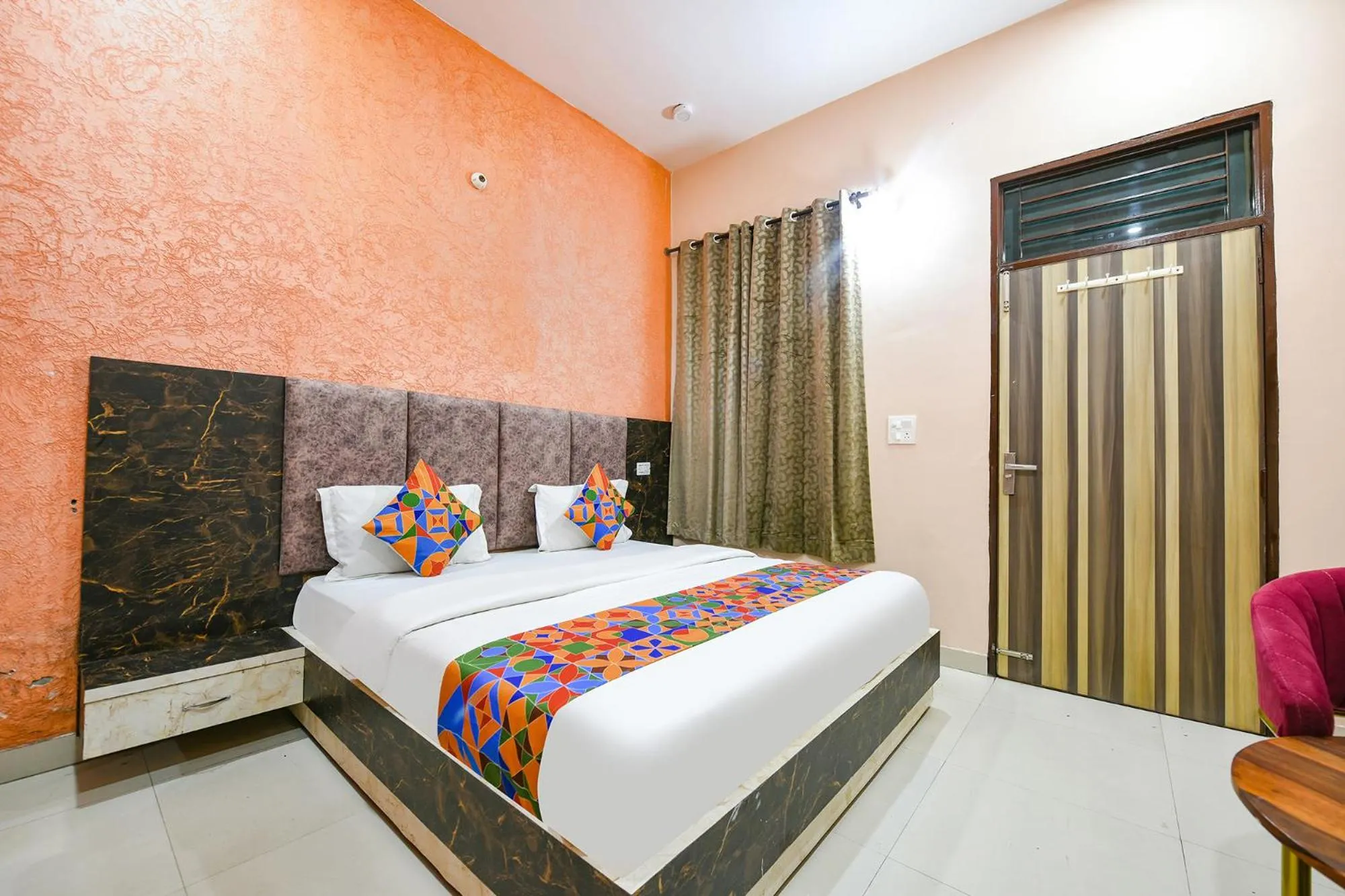 Bed in FabExpress Galaxy