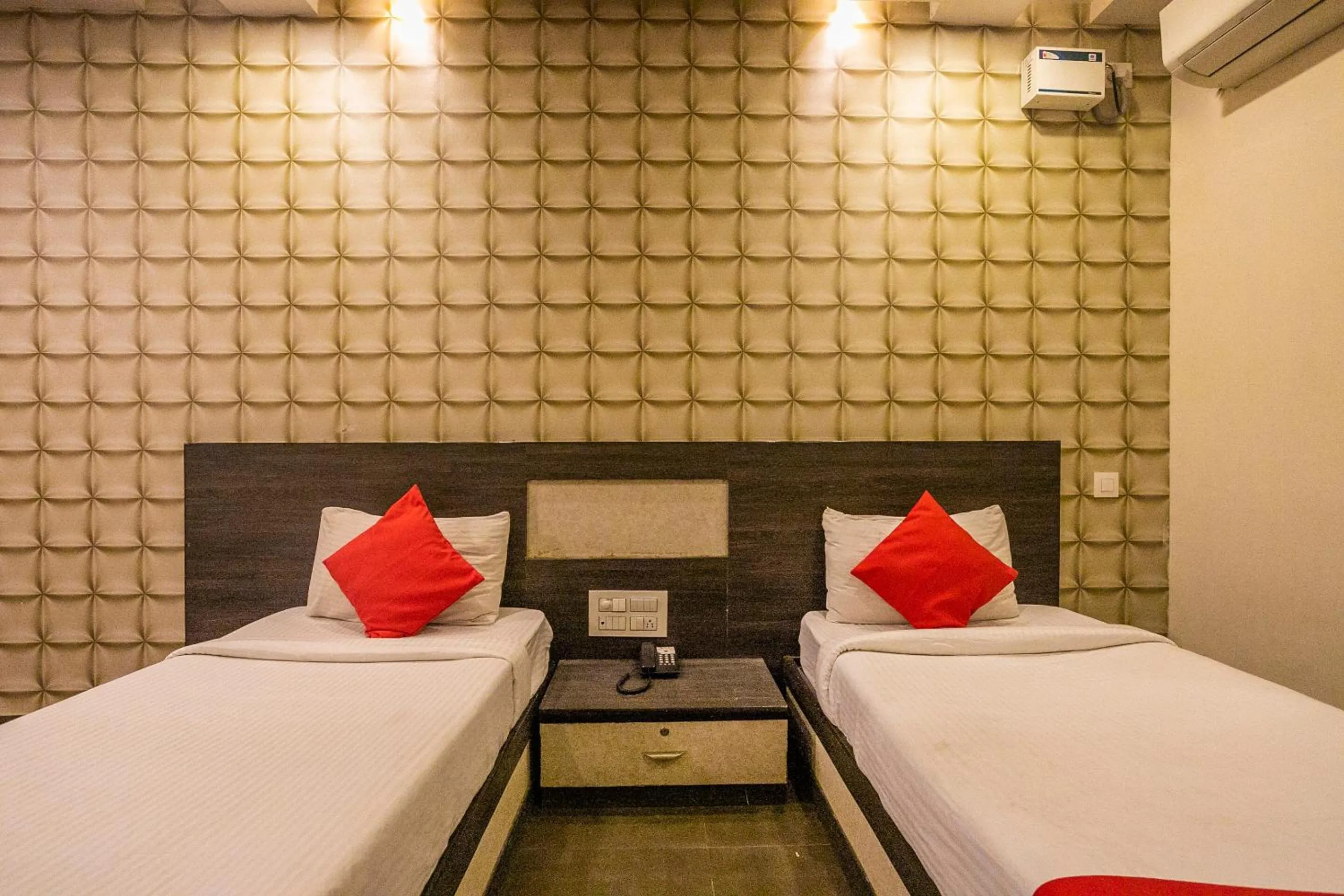 Bedroom in Collection O Indian Suites Near Sitara Restaurant