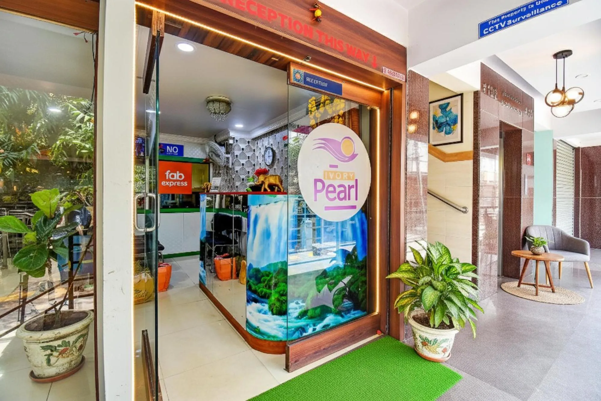 Facade/entrance in FabHotel Ivory Pearl - BTM Layout